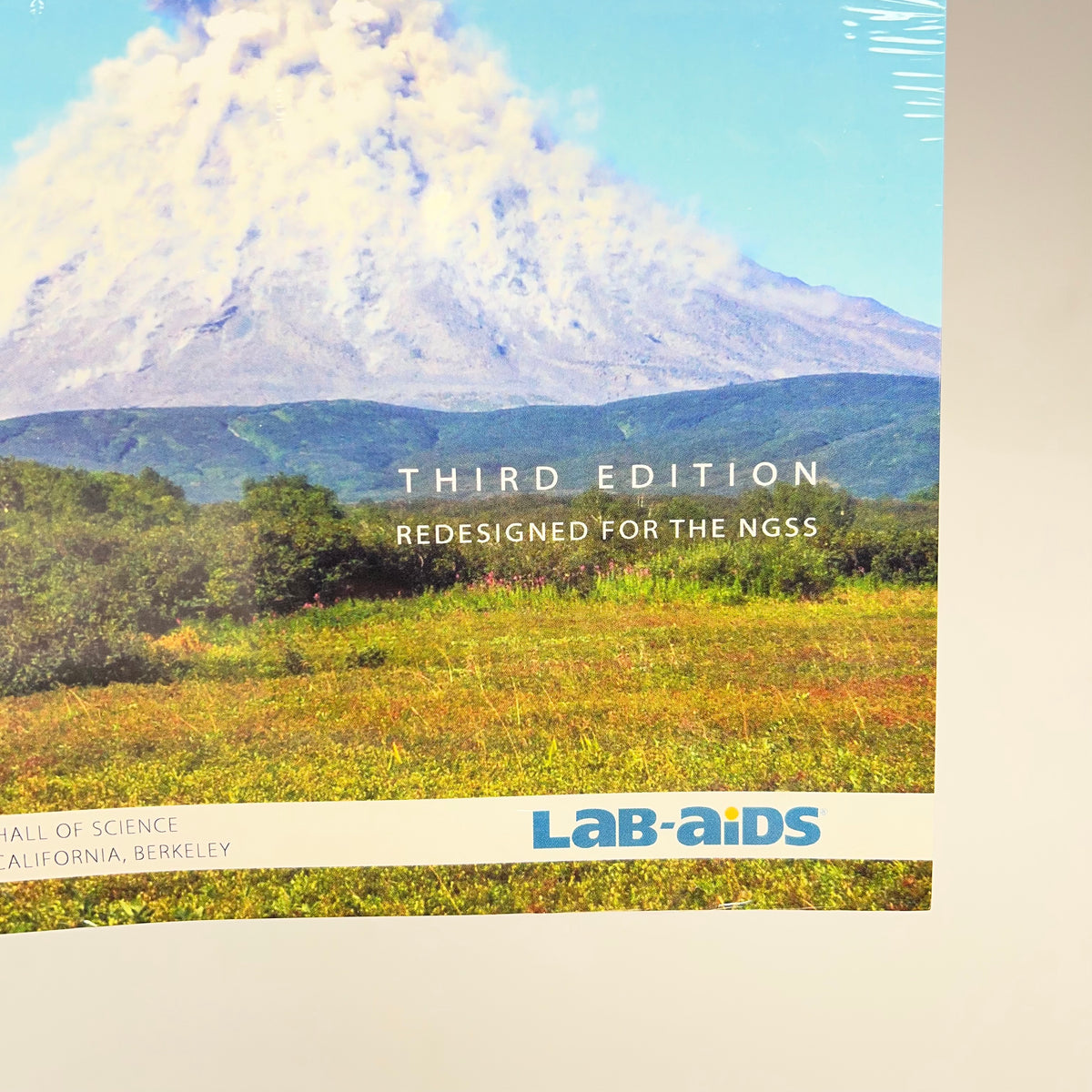 LAB AIDS Issues & Earth Science Geological Processes Teacher Ed 3rd Ed & Binder