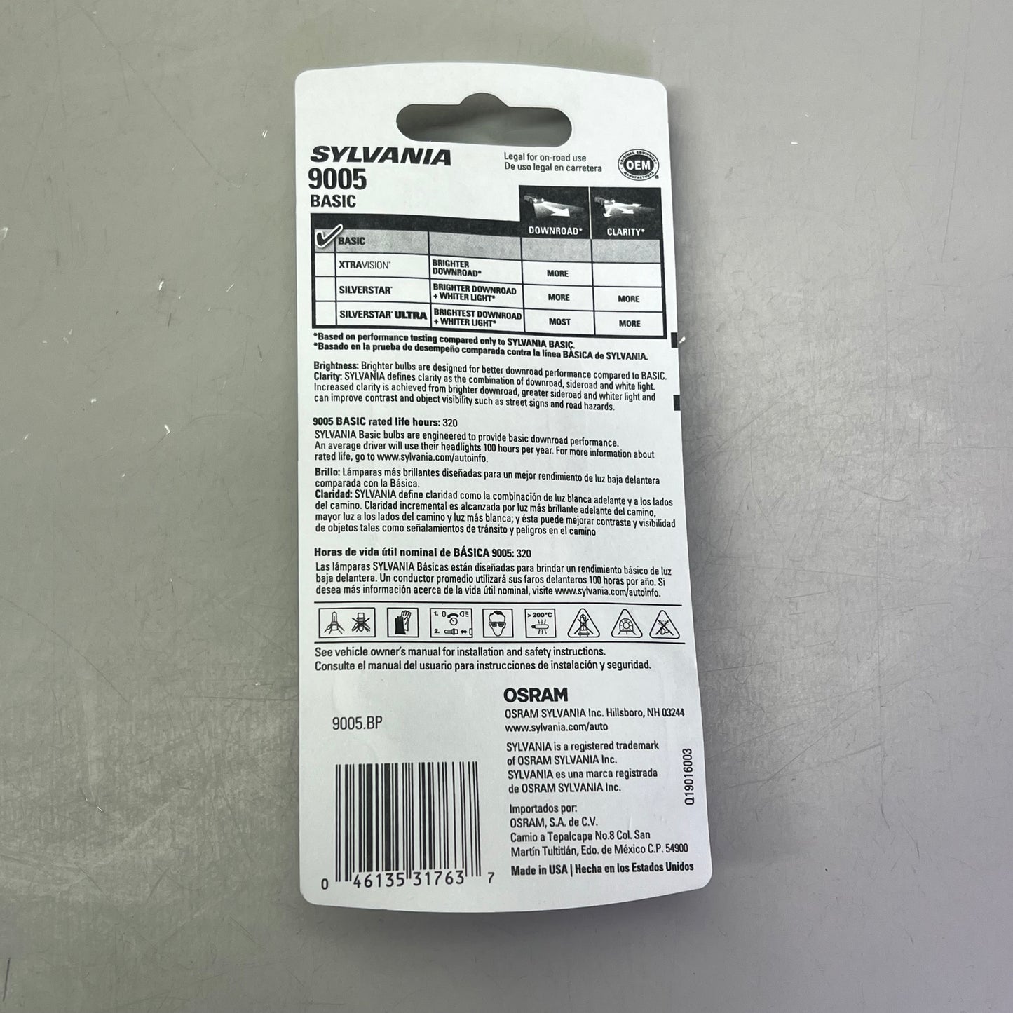 SYLVANIA (2 PACK) Basic Halogen Headlight OE Quality 12.8V White 9005.BP