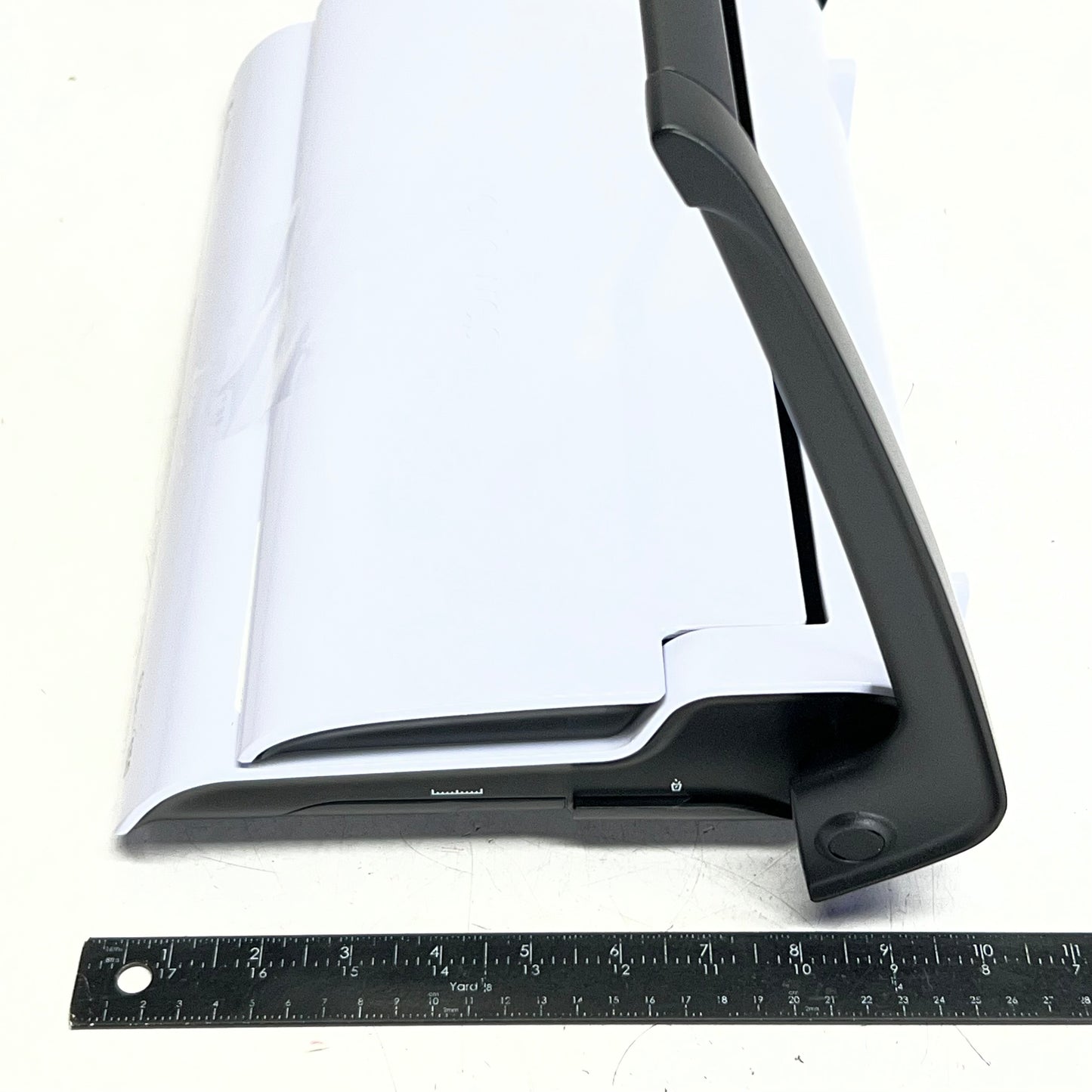 FELLOWES Star + 150 Comb Binding Machine Sz 14.5"L x 9.5"W, White CRC5006501