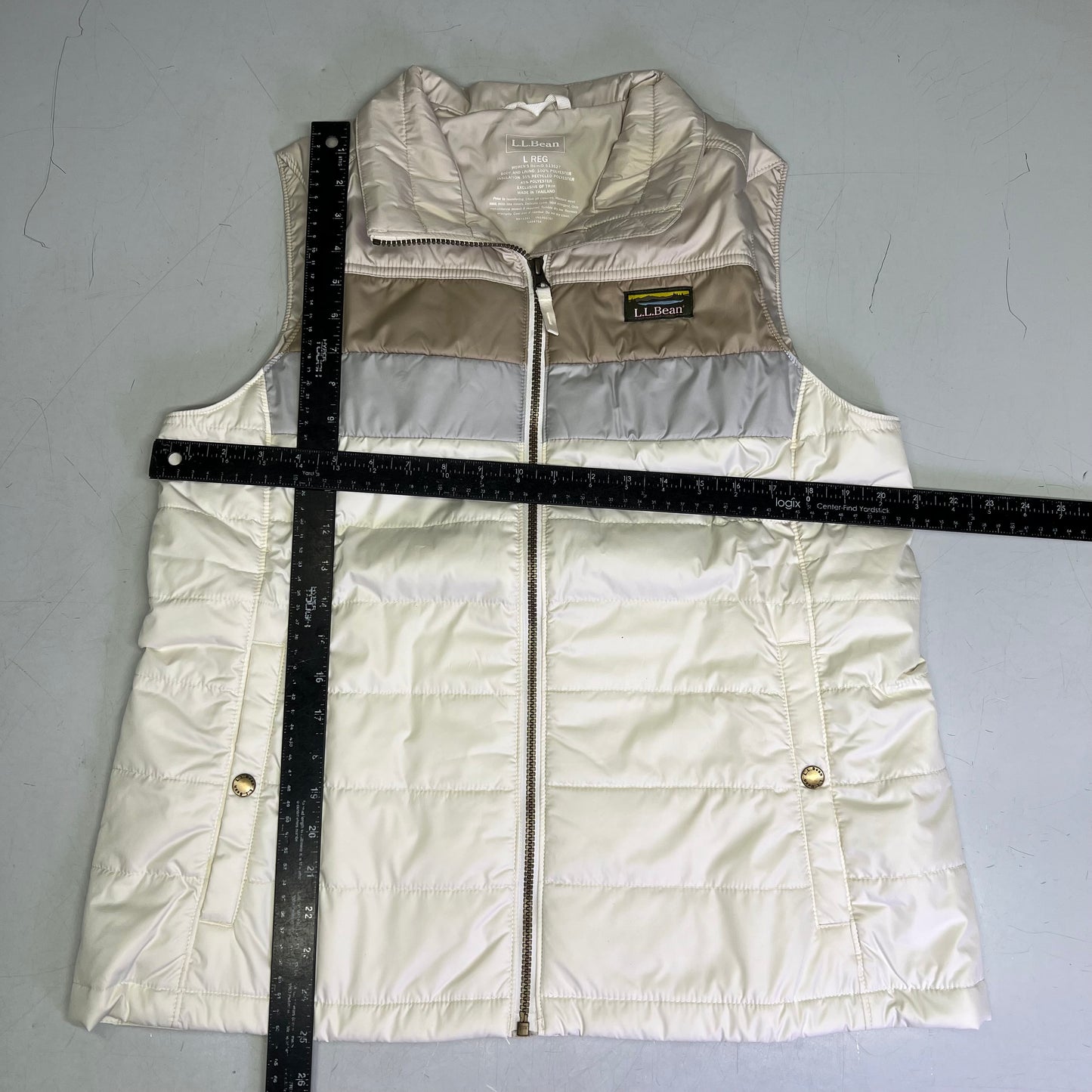 L.L. BEAN Mountain Classic Puffer Vest Women's Sz L Reg Shore/Paperwhite 513527