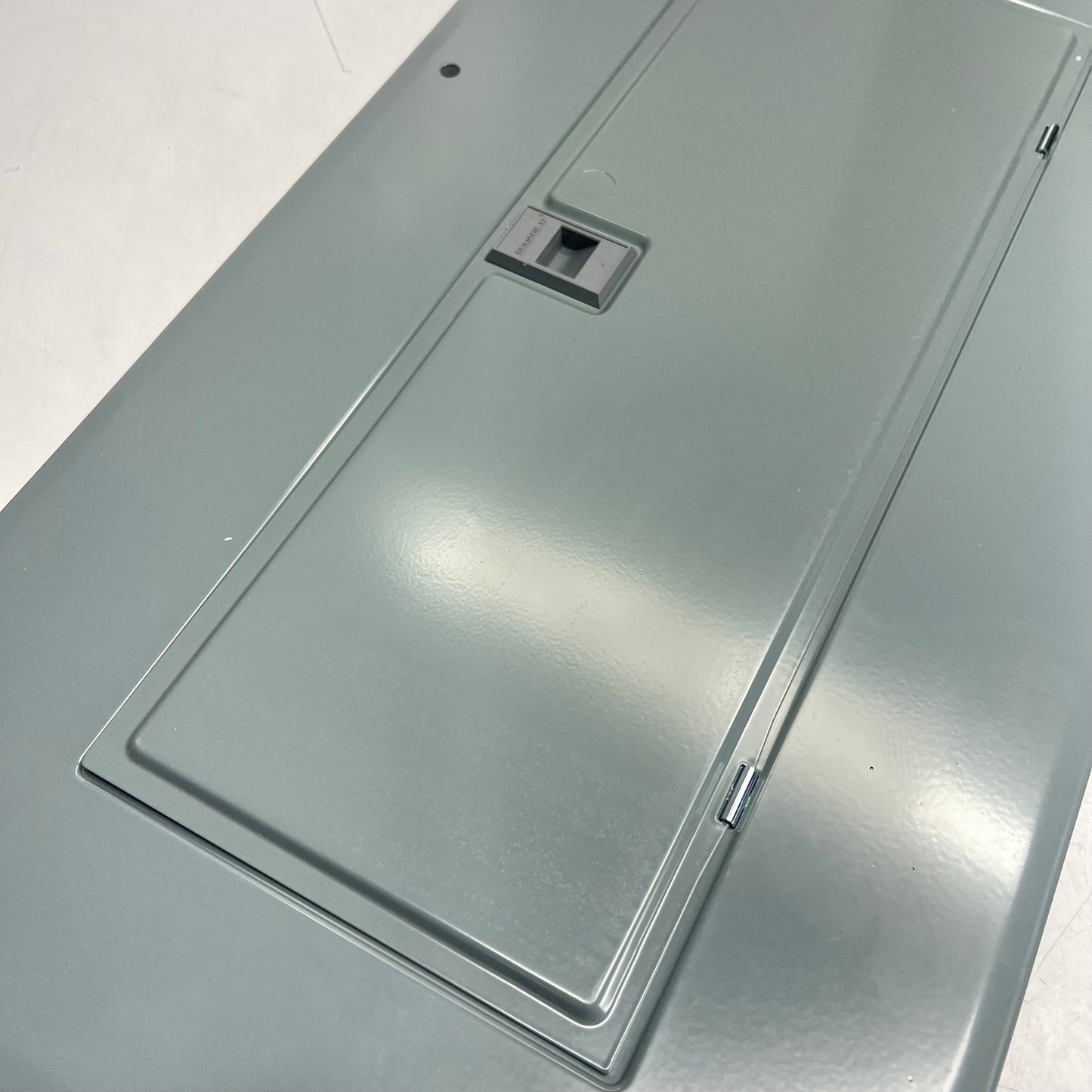 SCHNEIDER ELECTRIC Square D Cover Assey For 30 Space Load Center HOMC30UC