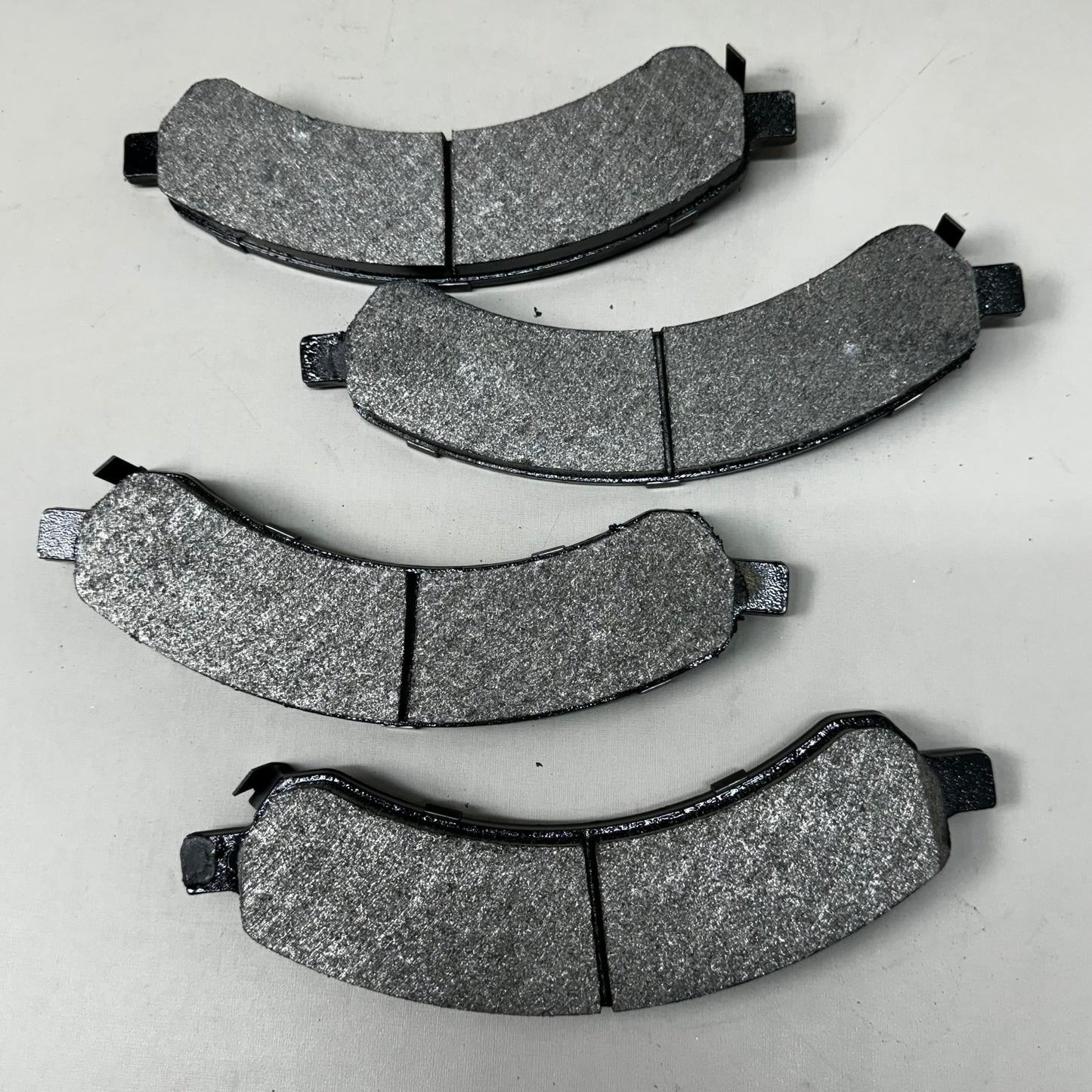 WAGNER SD SevereDuty Disc Brake Pad Set 8 1/2" x 2" Black SX989