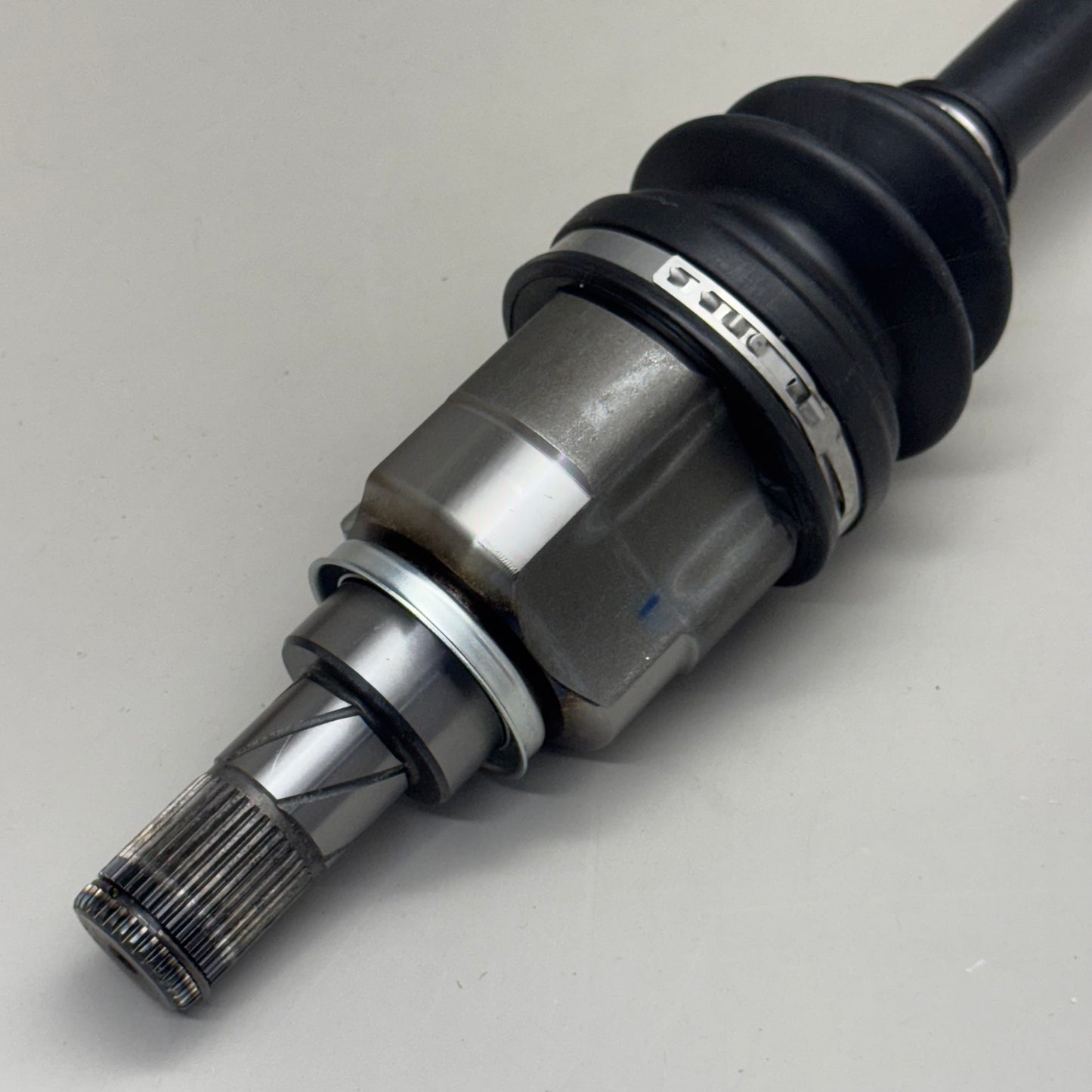 NAPA CV Drive Axle Grooved for Ford Focus 2012-18 FD-8234 94-0331