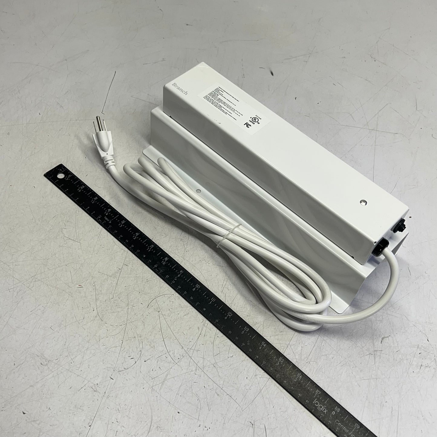 BRANCH In-Desk Power Outlets & Usb Powder Coated Steel  120V  13-11-00-00
