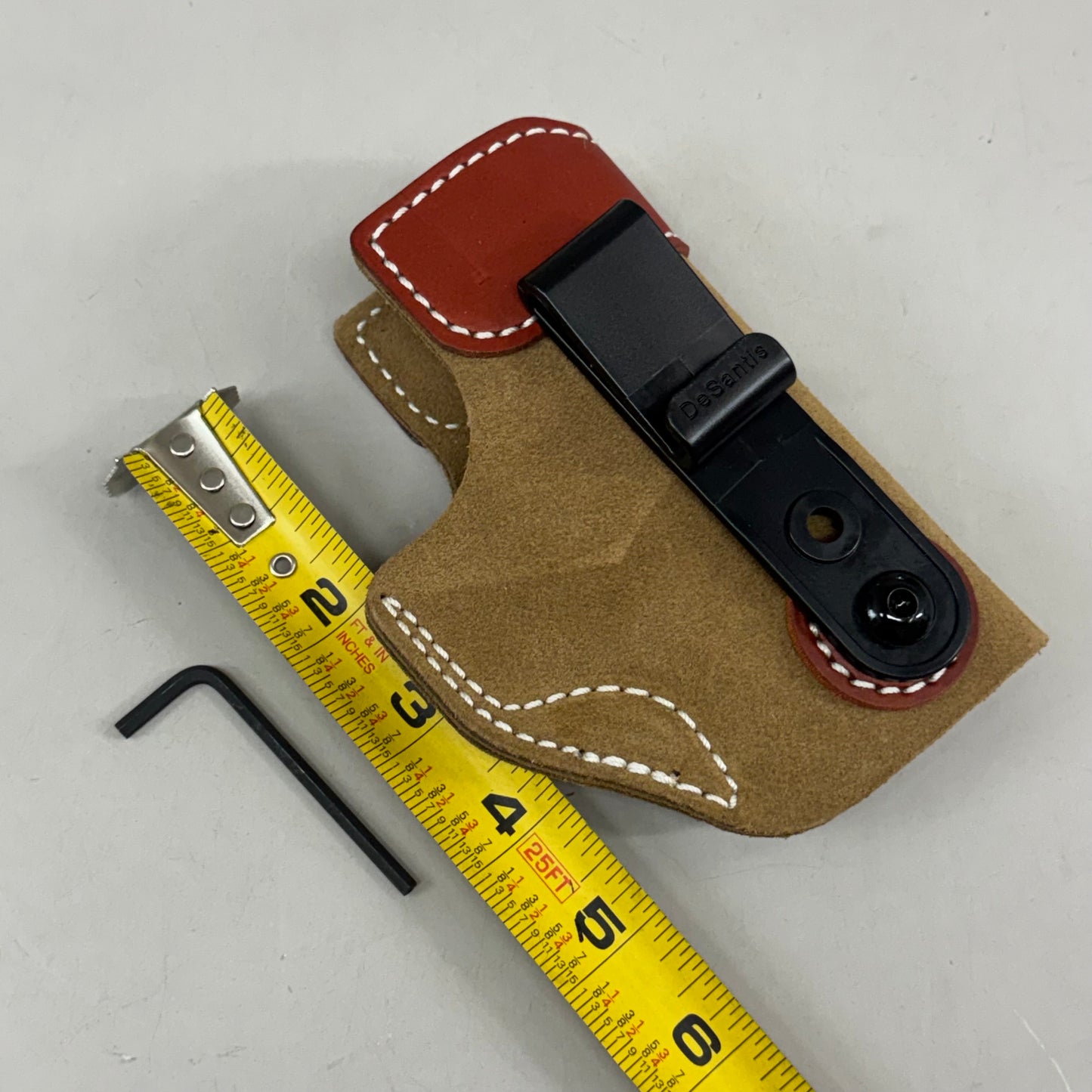 DESANTIS Inside The Waistband Holster RH Sof Tuck Gunhide Tan 106NAI4Z0