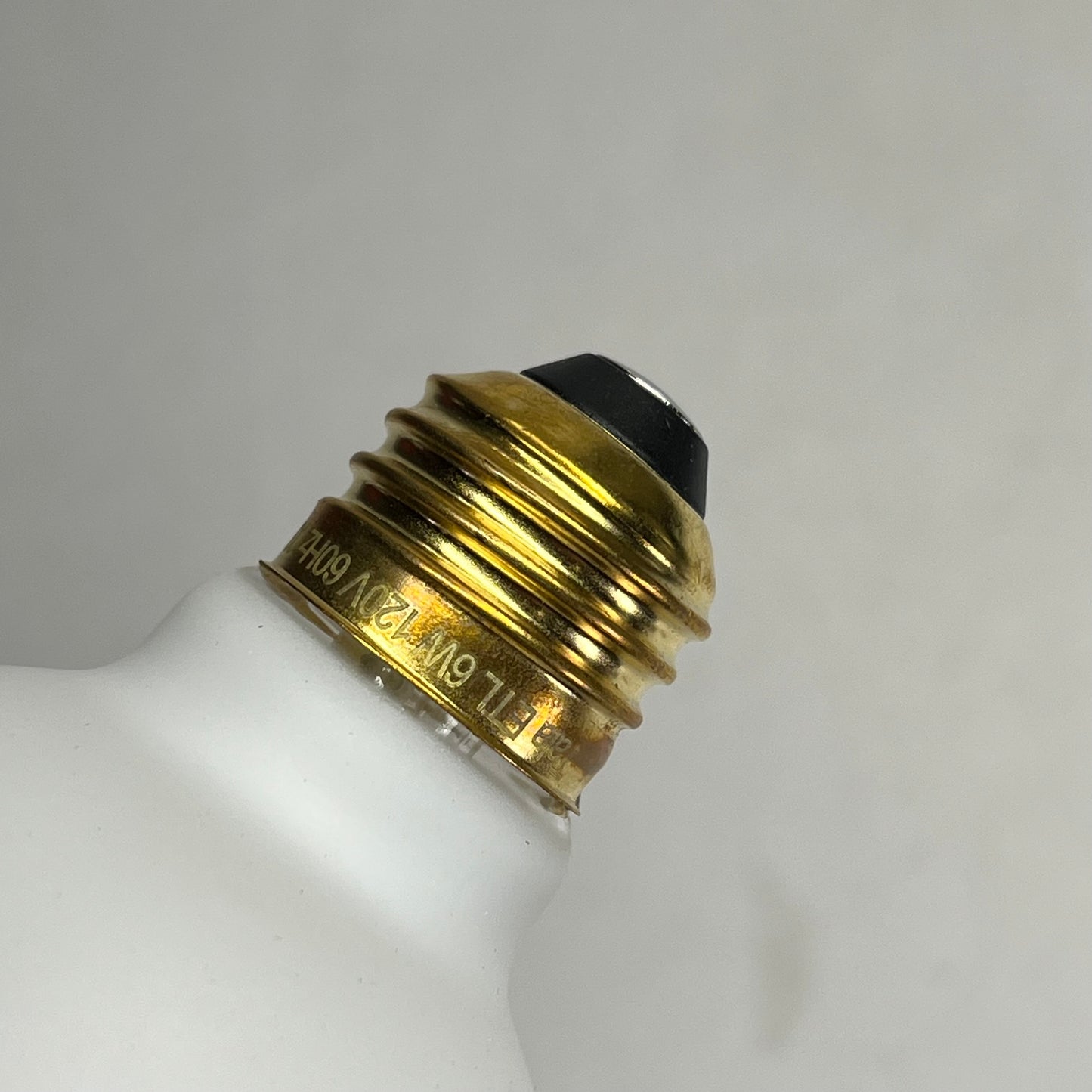 TALA Sphere II Led Light Bulb E 26 2000-2800K 15000 hrs Dim To Warm Matte White