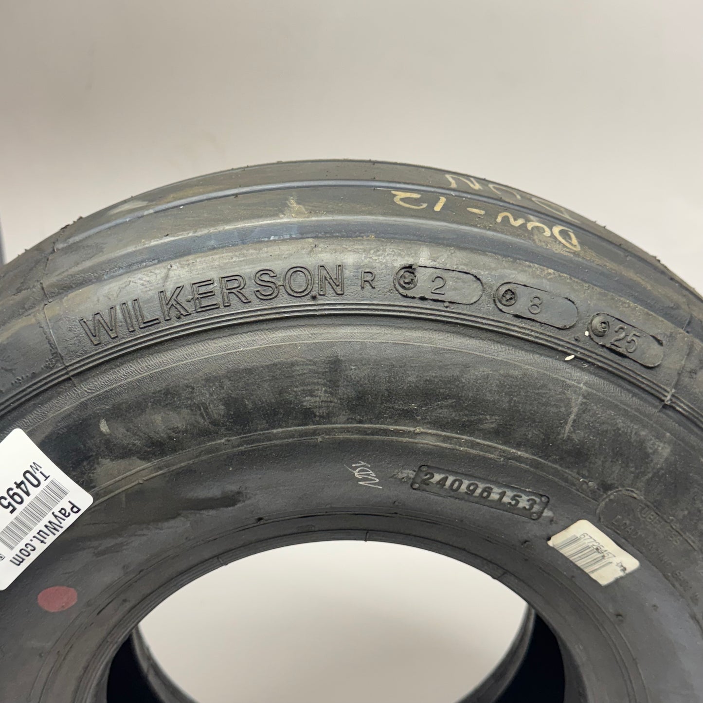 ZA@ DUNLOP Airplane Tire Sz 24 X 7.7 (AS-IS, Used & With Patch)