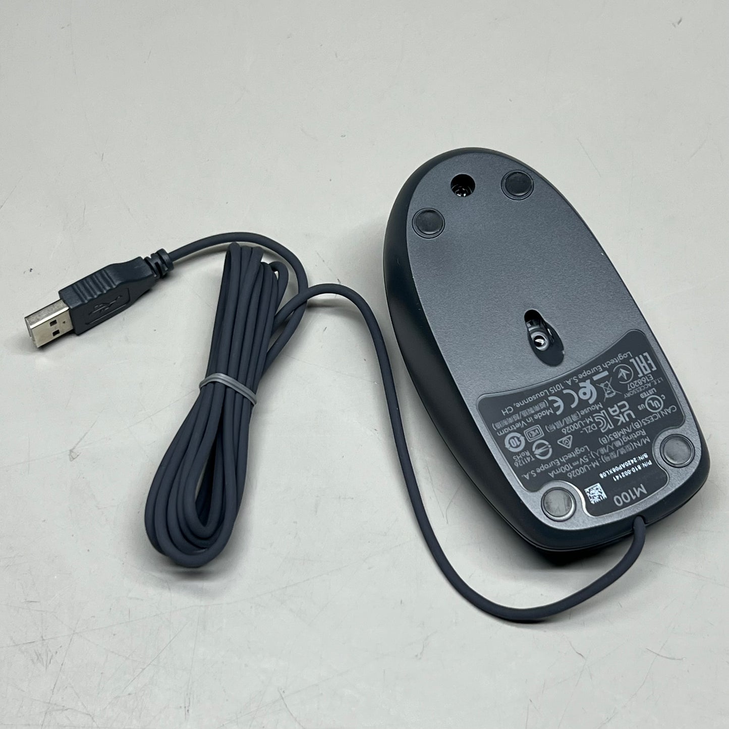 LOGITECH Full-Size USB Wired Mouse (2-Pack) 4.5" x 2.5" Black M100