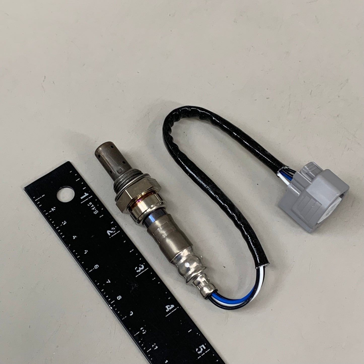 DENSO Oxygen Sensor for Jaguar super V8, Jaguar Vanden Plas, XJ8, XJR etc 234-9030