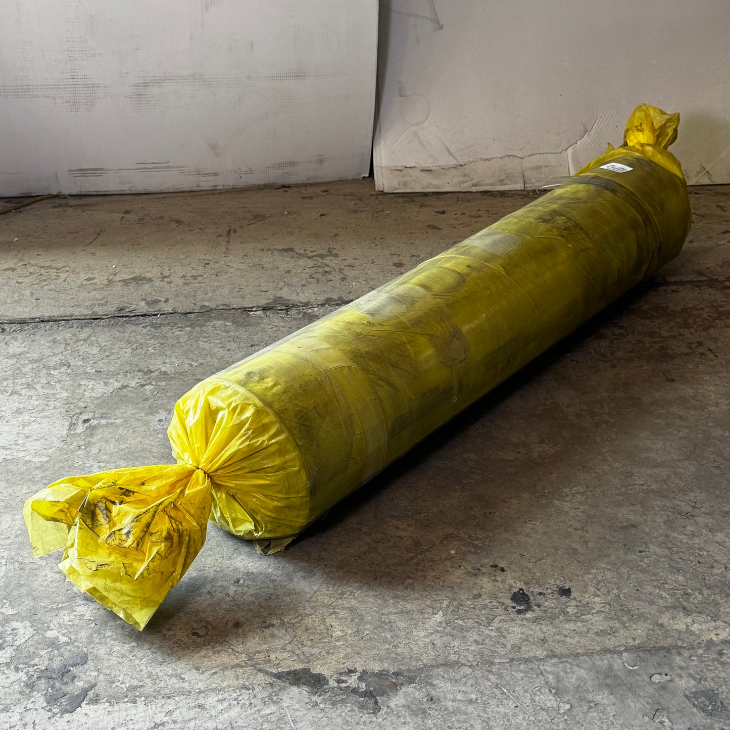 TRED-MOR Commercial Cushion Roll For Double-stick Carpet Installations 2568 Sz 54" x 30' Black