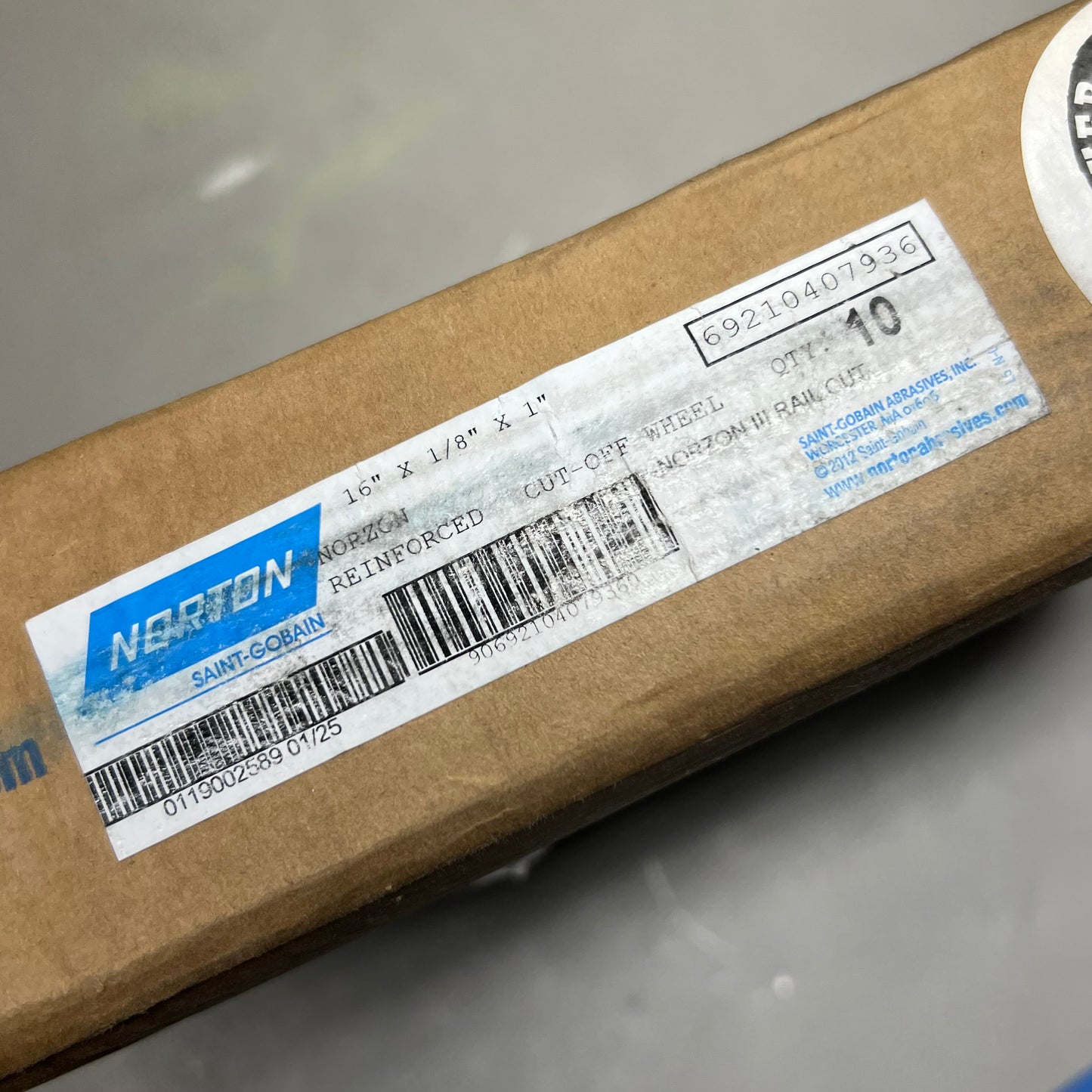 NORTON (10 PACK) High Speed Reinforced Cut off Wheel 16 X 1/8 X 1, Black