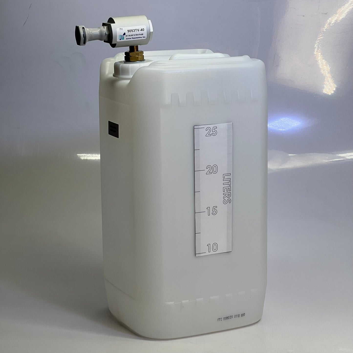 ROBINAIR 2 Stage Vacuum Pump 120V - 60Hz - 1/2HP + Fill Kit 25L, 15500