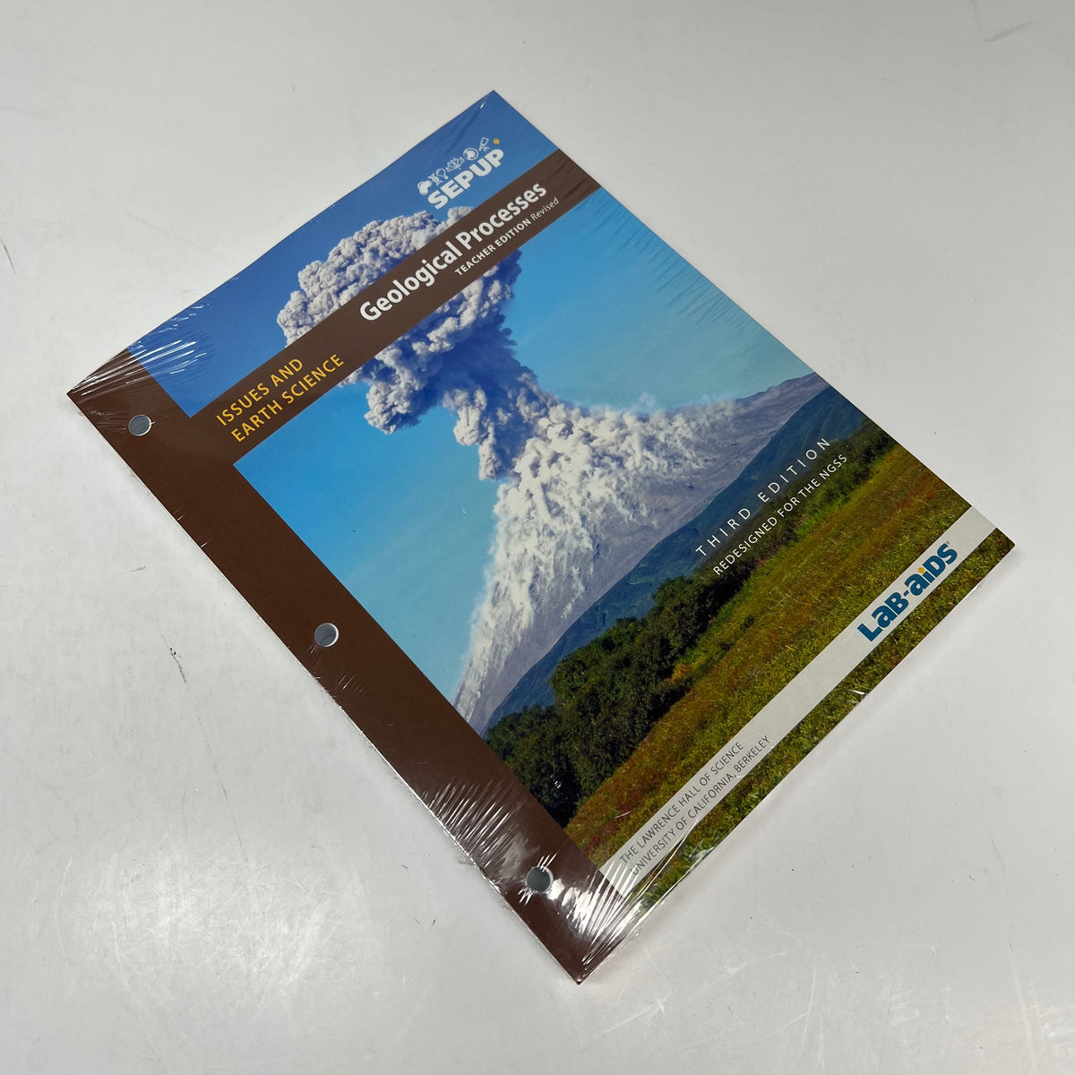 LAB AIDS Issues & Earth Science Geological Processes Teacher Ed 3rd Ed & Binder