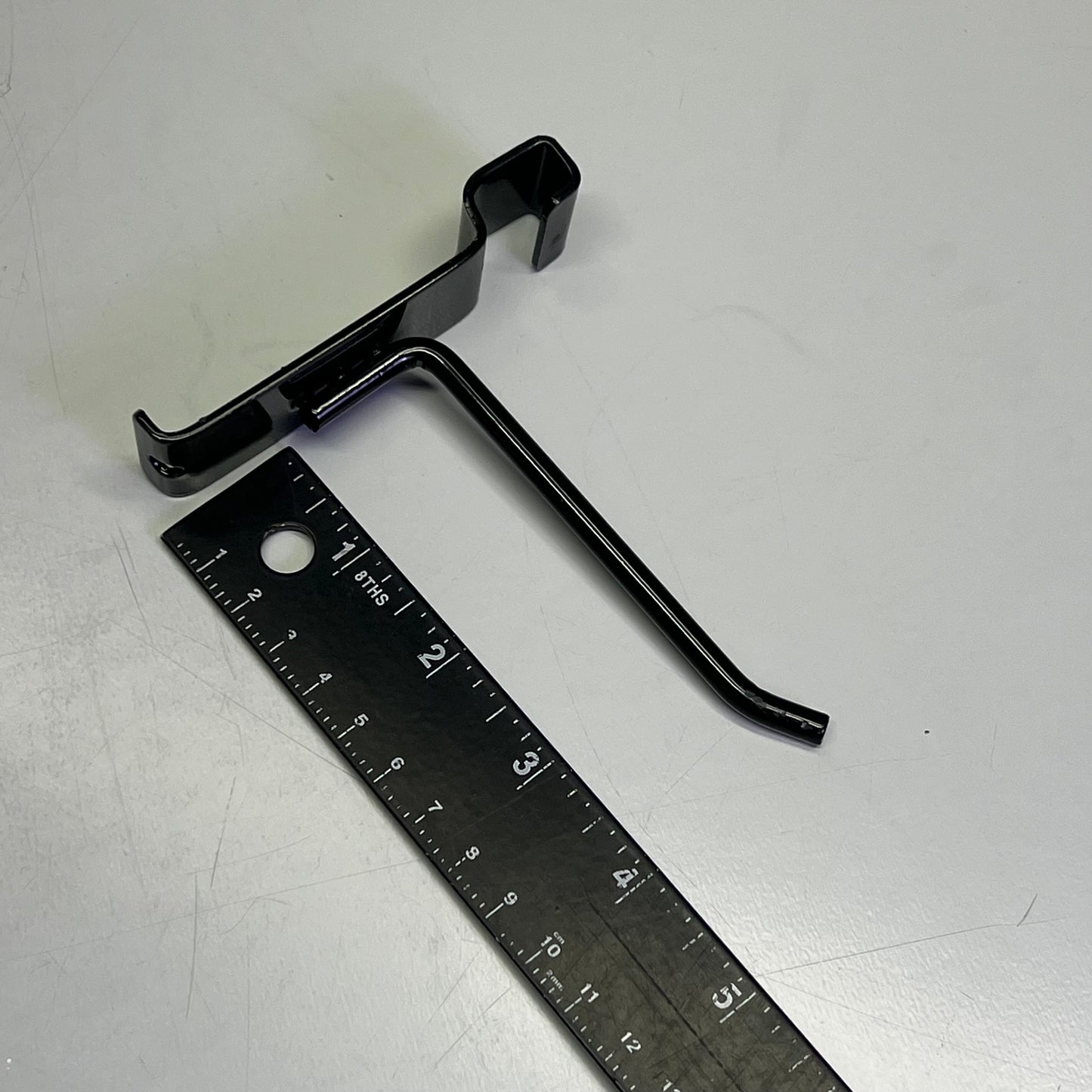(100 PACK CASE) Retail Merchandise Hooks 4" Black 1922B