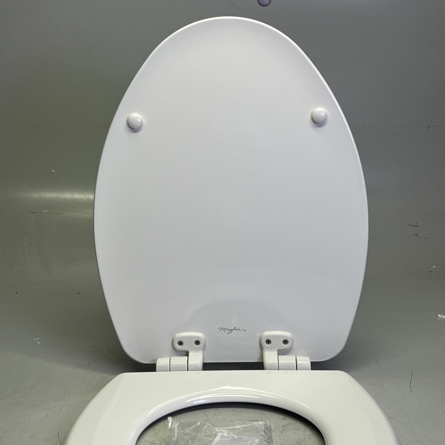 BEMIS Elongated Toilet Seat Sz 17"L x 13.5"W, 1843SLOW 000