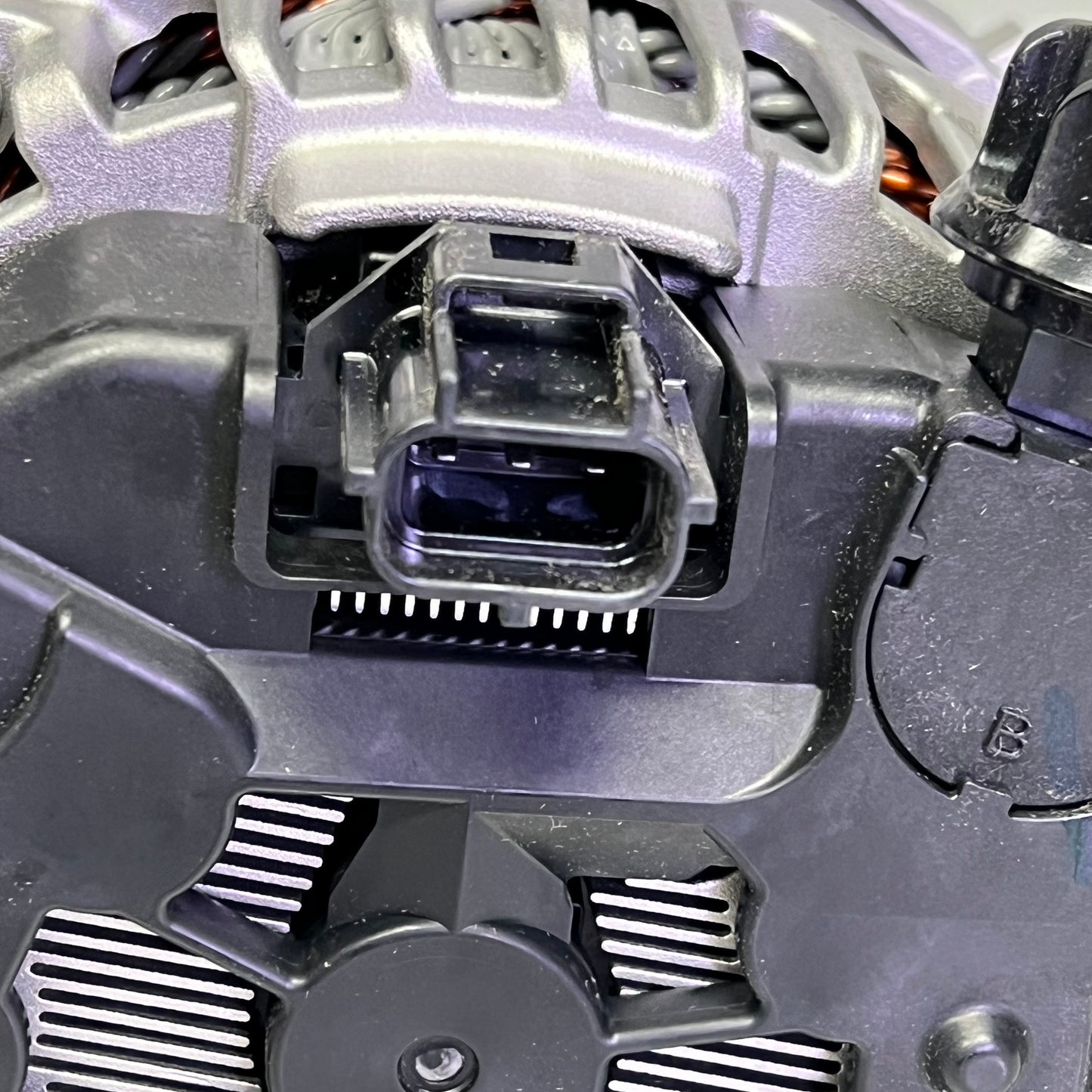 FORD Alternator Assembly OEM GL-8989 (New Other)