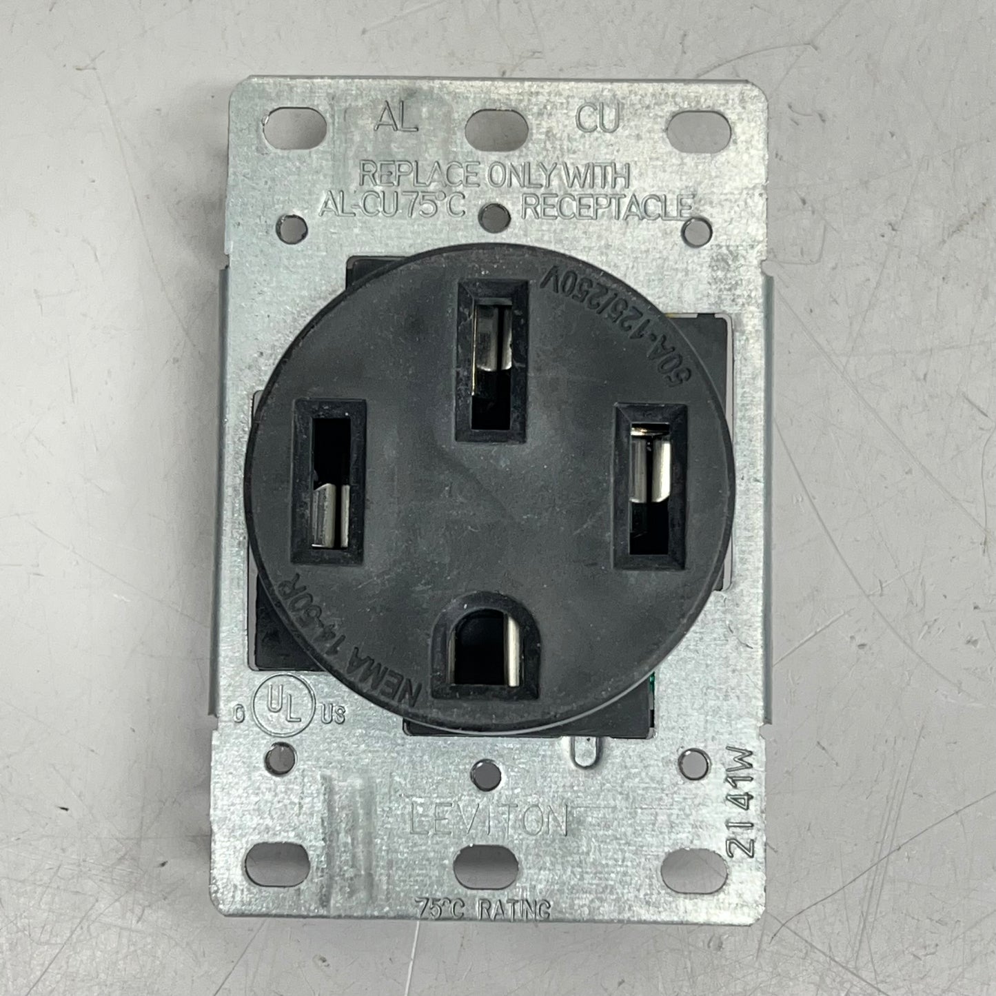 LEVITON Industrial Grade Flush Mount Receptacle  125/250 00279-001-S00 (Used)