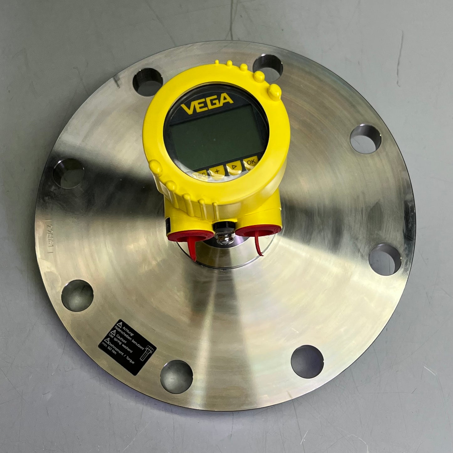 VEGA PLUS 64 Radar Sensor Precise Signal Focusing 120 db PS64.IXTTDAHXKNXXX