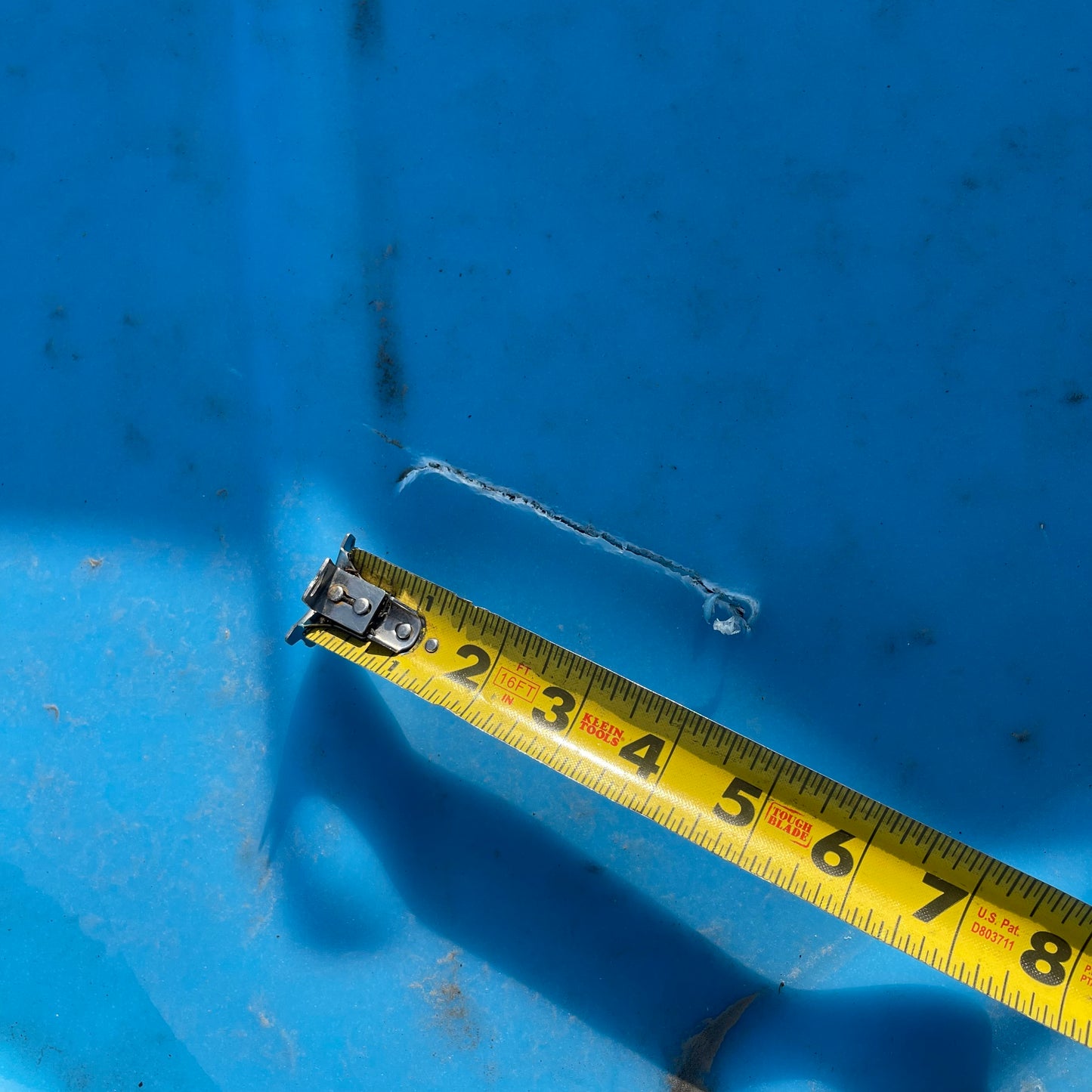 Z@ BEHLEN Poly Stock Farm Water Tank, Blue 625 gal, 8’ dia x 2’ depth (AS-IS)