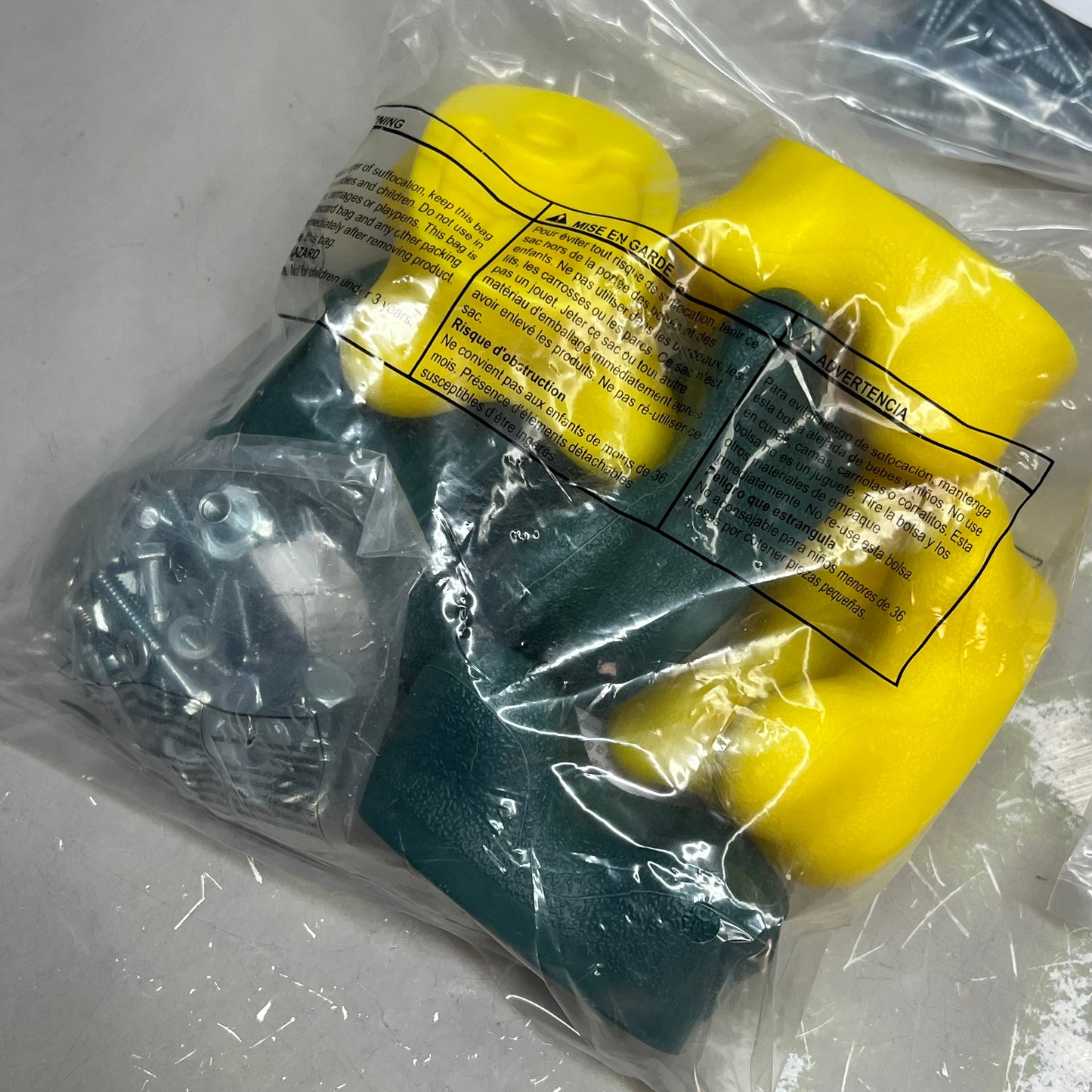 GORILLA PLAYSET Extreme Duty Swing Set Assey W/ Hardware & Rock Climbing Rocks