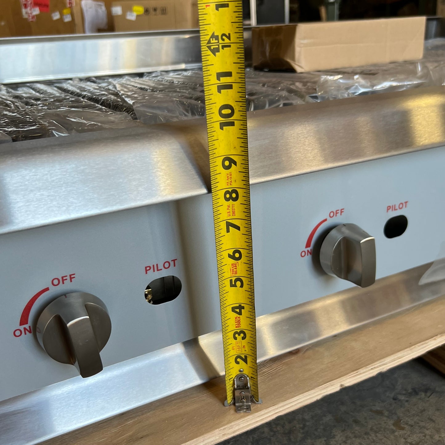 CPG Cooking Performance Group 48" Radiant Charbroiler 160,000 BTU 4 Burner Natural Gas 351CRCPG48NL