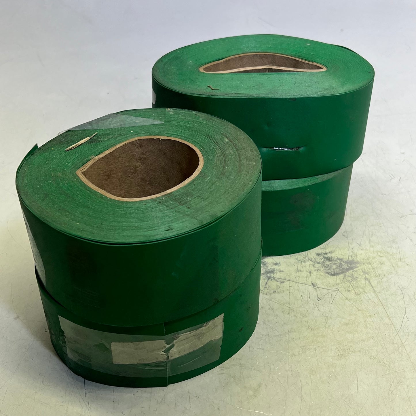 ZA@ (4 PACK) Vinyl Tape Unknown Length Green (Damaged)