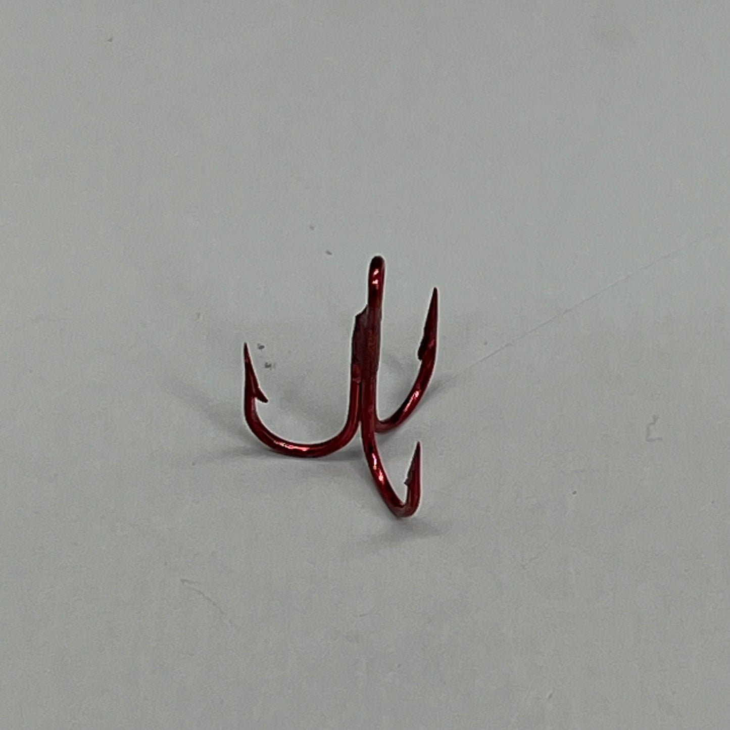 EAGLE CLAW(2 PACK) 3X Treble Regular Shank Round Bend Hook Red #8 20pc L934RDT-8