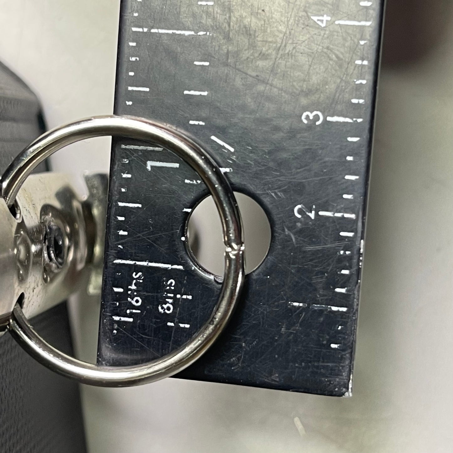 AVERY (12-PACK) Economy Binders 1" Round 3 Ring 11"x 8.5" Non-View Blue 03300