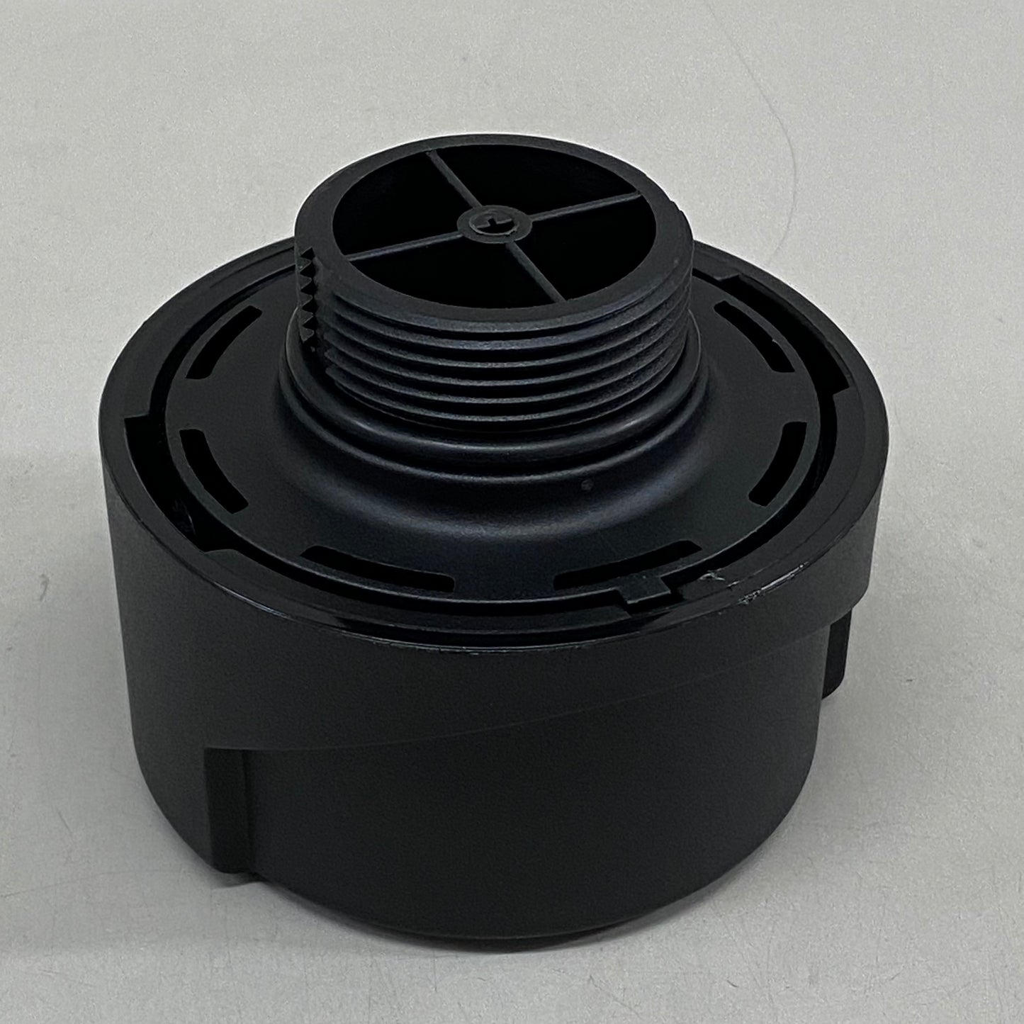 BOBCAT Hydraulic Oil Tank Cap Replacement Part For Bobcat 321  Black 2087493