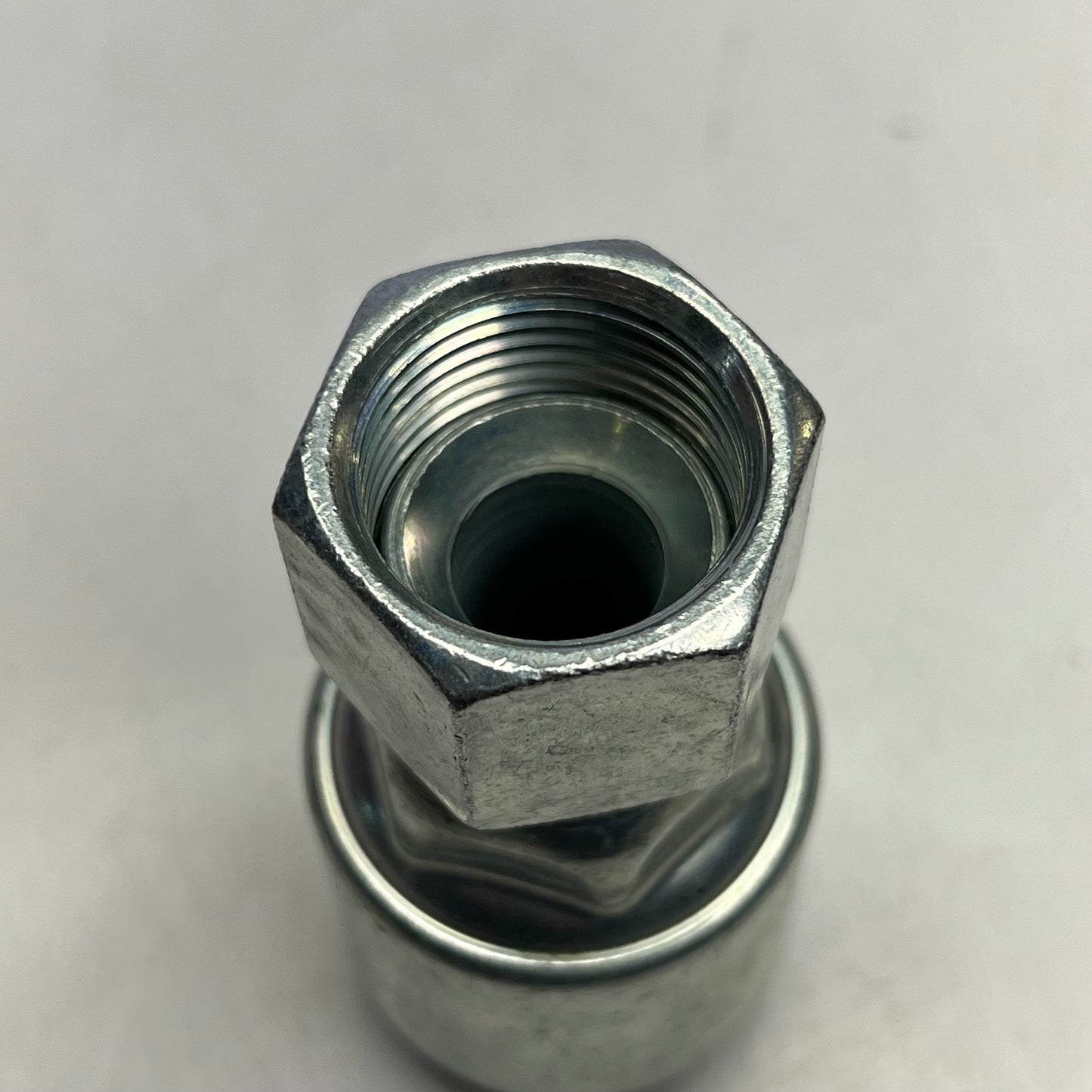 GATES Leak-Proof Female Jic 37° Flare Swivel Coupling 3/4" x 3.74" G25170-1212
