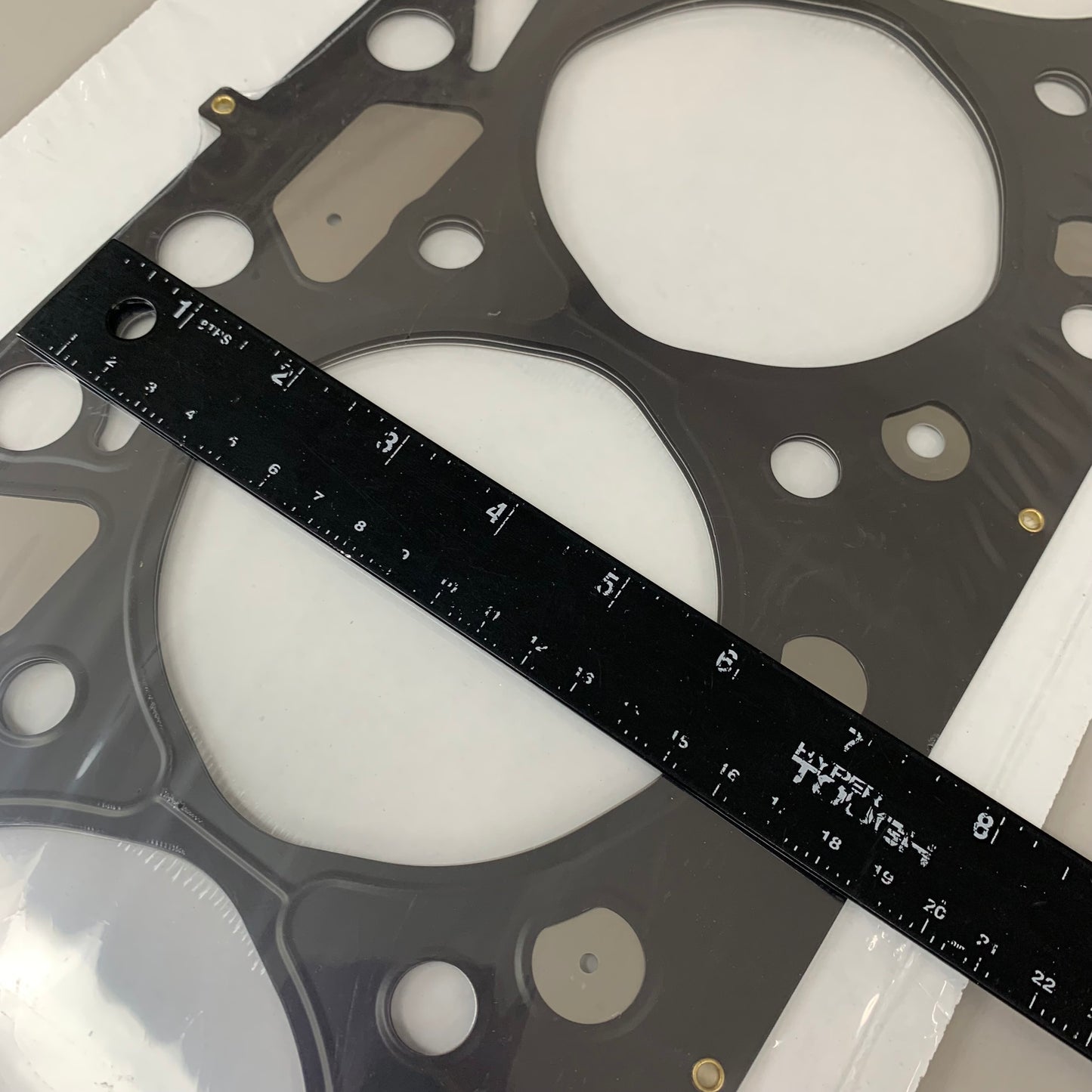 MAHLE Cylinder Head Gasket For Dodge Ram 54557A