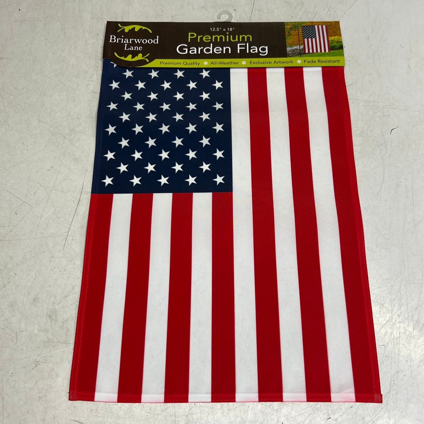 BRIARWOOD LANE United States of America Garden Flag Sz 12.5" x 18" Red & White G00868
