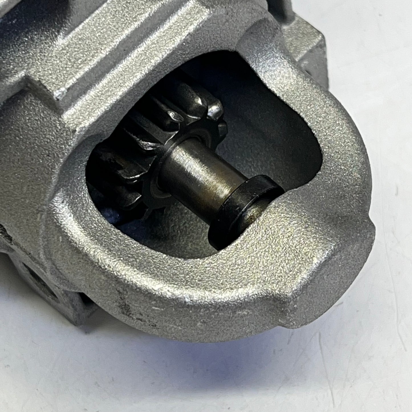 NAPA Remanufactured Starter & Solenoid for Hummer, Gmc, Chevrolet & More 2465139