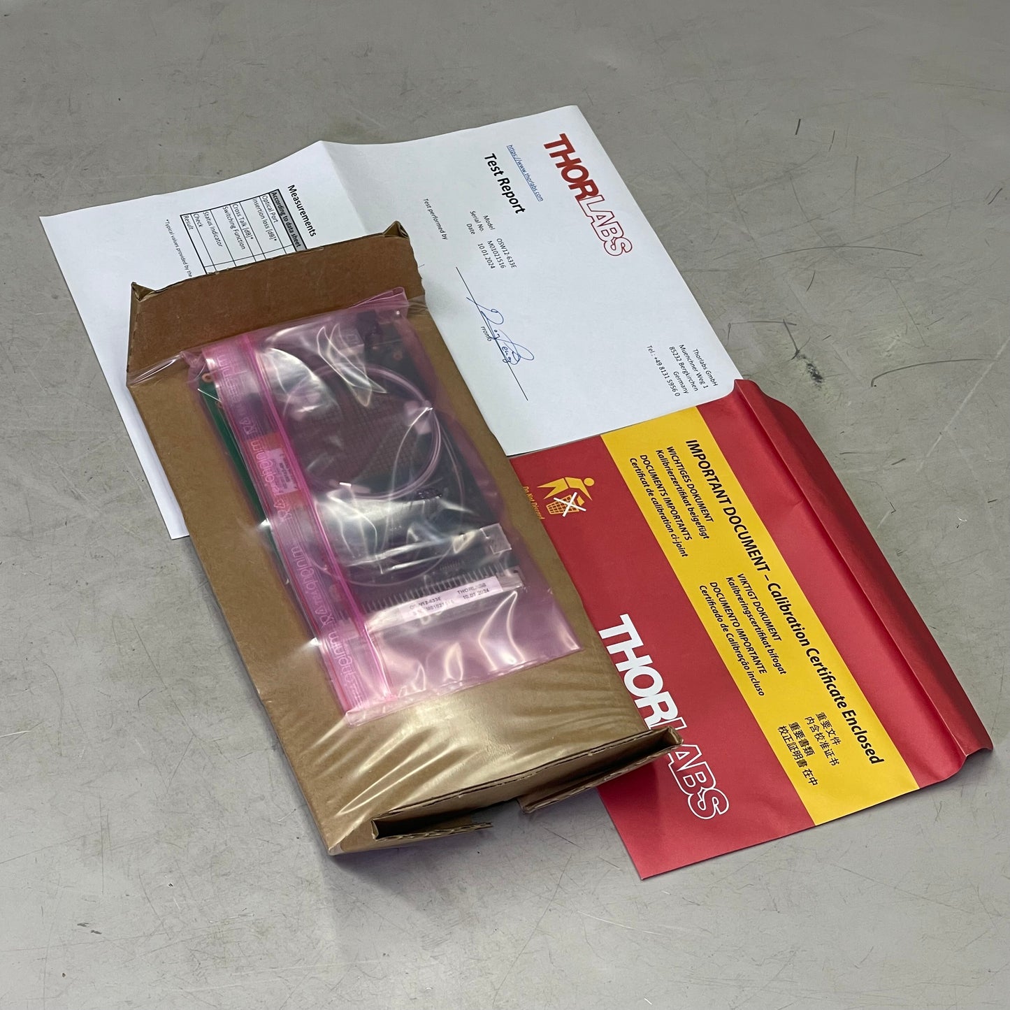 THORLABS Fiber Optic Switch Kit MEMS 1x2 600-800nm OSW12-633E