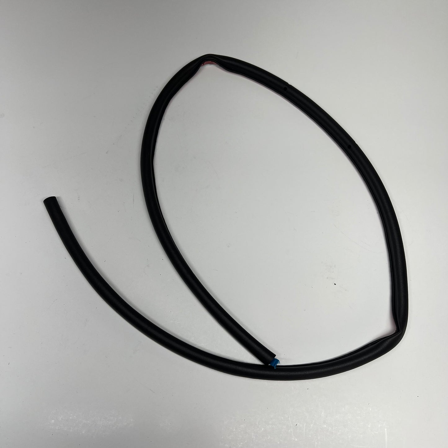 LAMETTRY COLLISION Seal Rear Door Secondary Left For Tesla Model 3 1090509-00-E