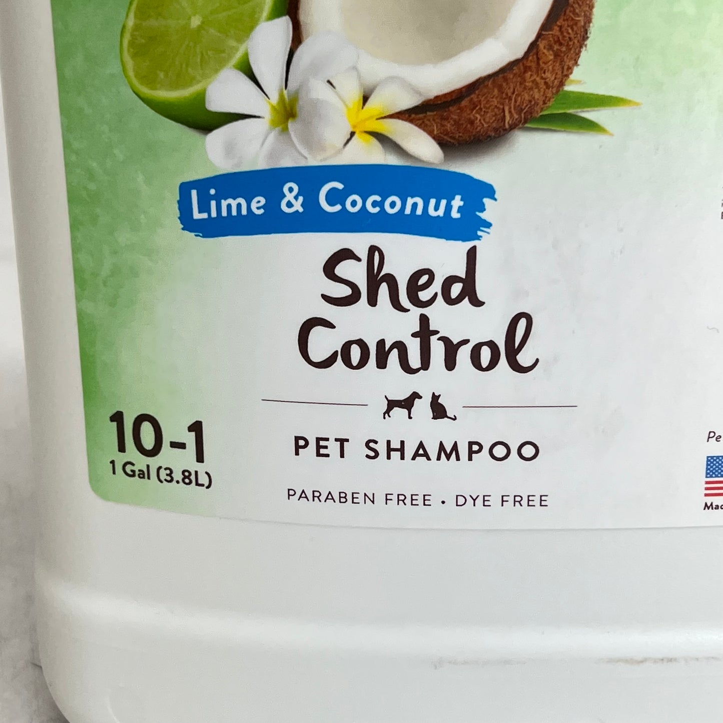 TROPICLEAN Lime & Coconut Shed Control Shampoo for Pets Naturally Derived 1 Gal