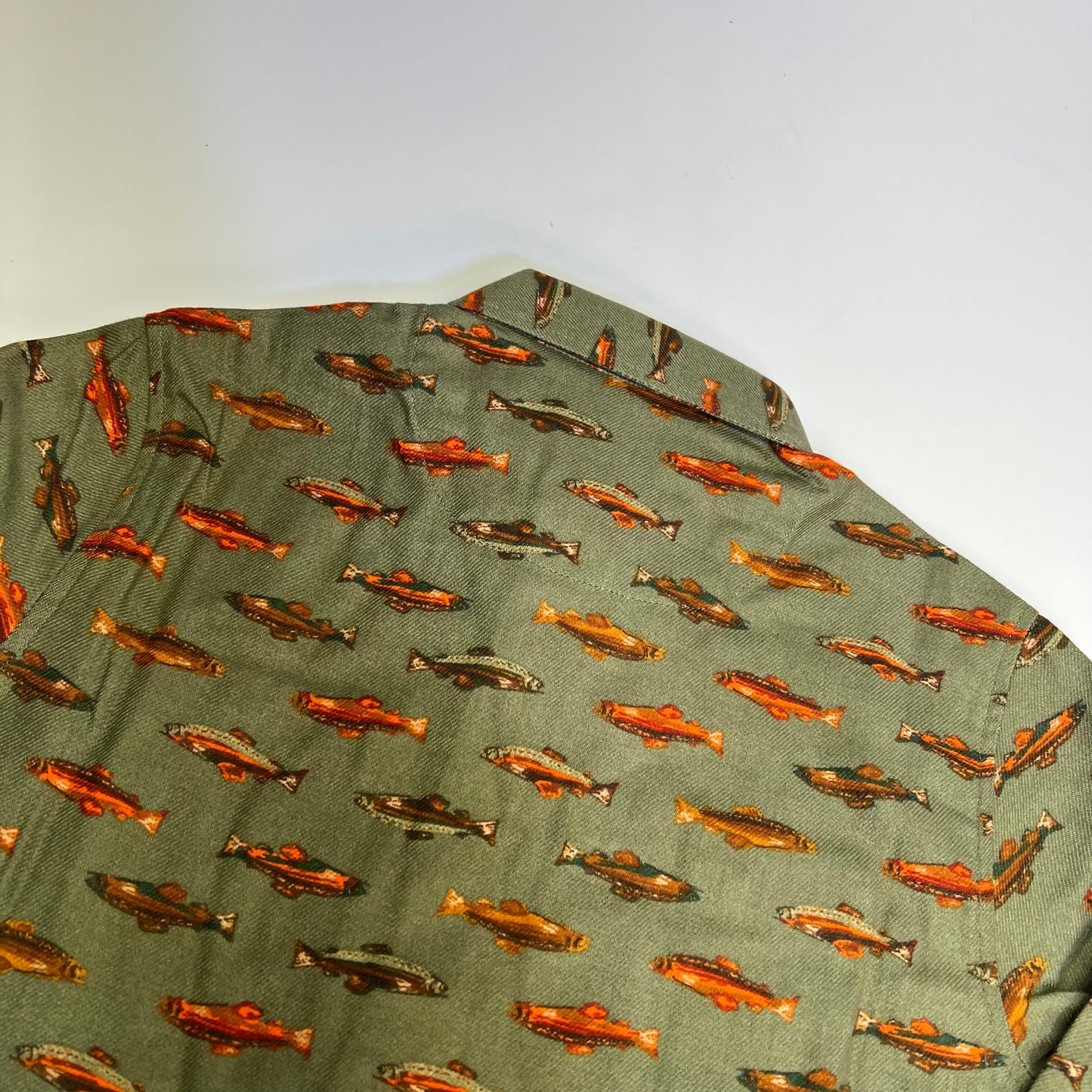 OLD NAVY Printed Fish Pattern Long Sleeve Fennel Pocket Shirt Boy's Sz XS Green