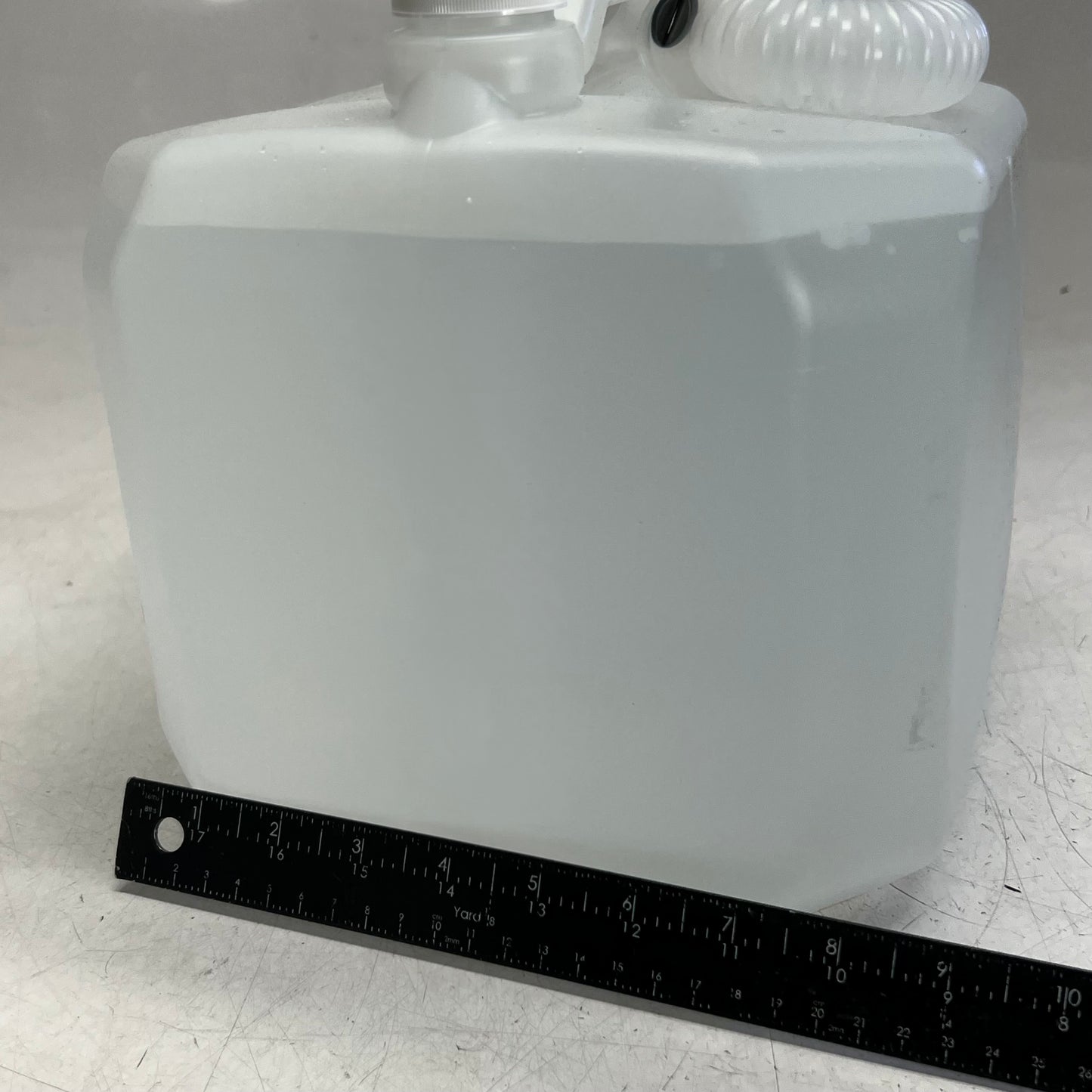 ZA@ PRIME GUARD Ultrapure Diesel Exhaust Fluid 2.5 Gal.