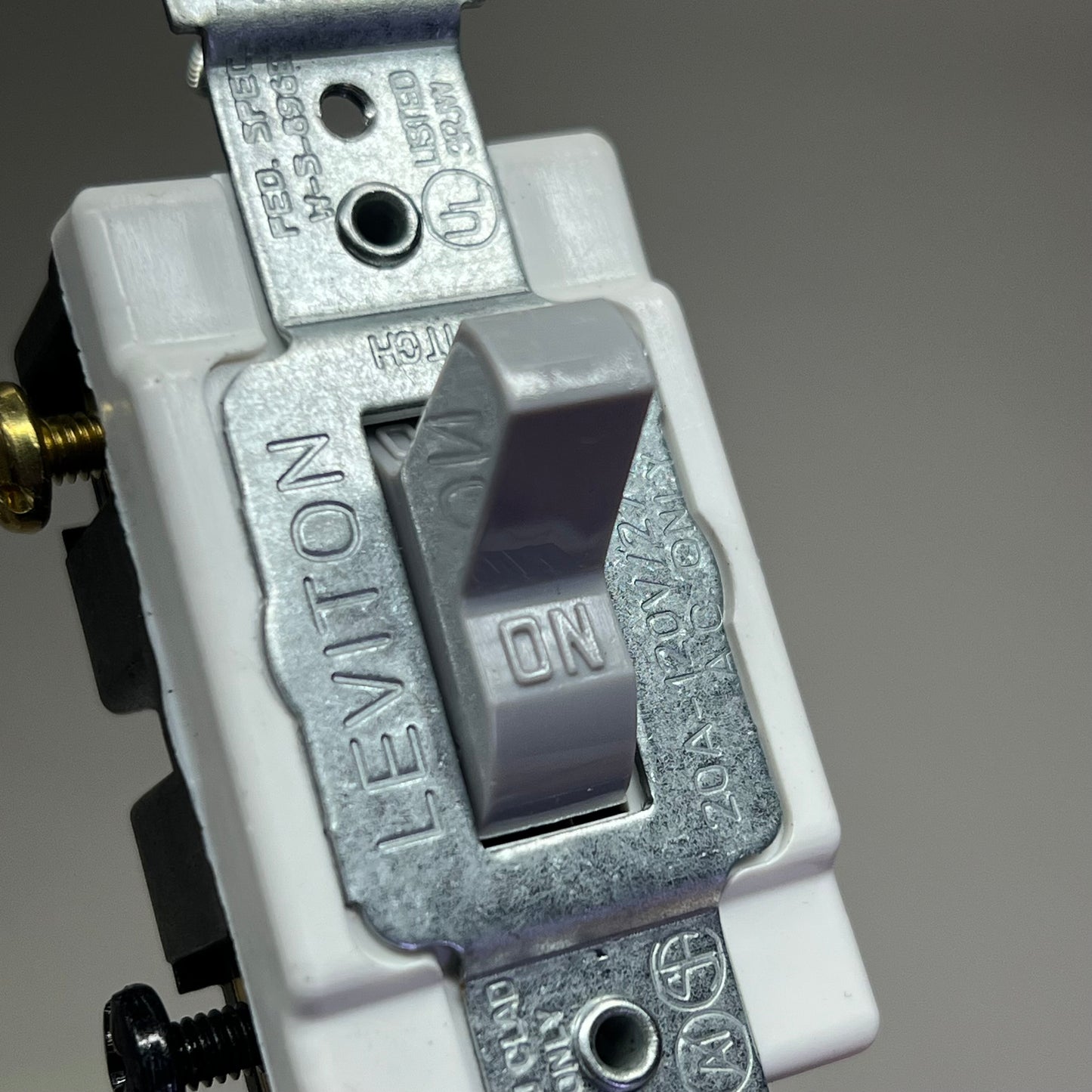 LEVITON (2 PACK) Toggle Switch Double Pole 20 Amp White/Silver CS220-2GY