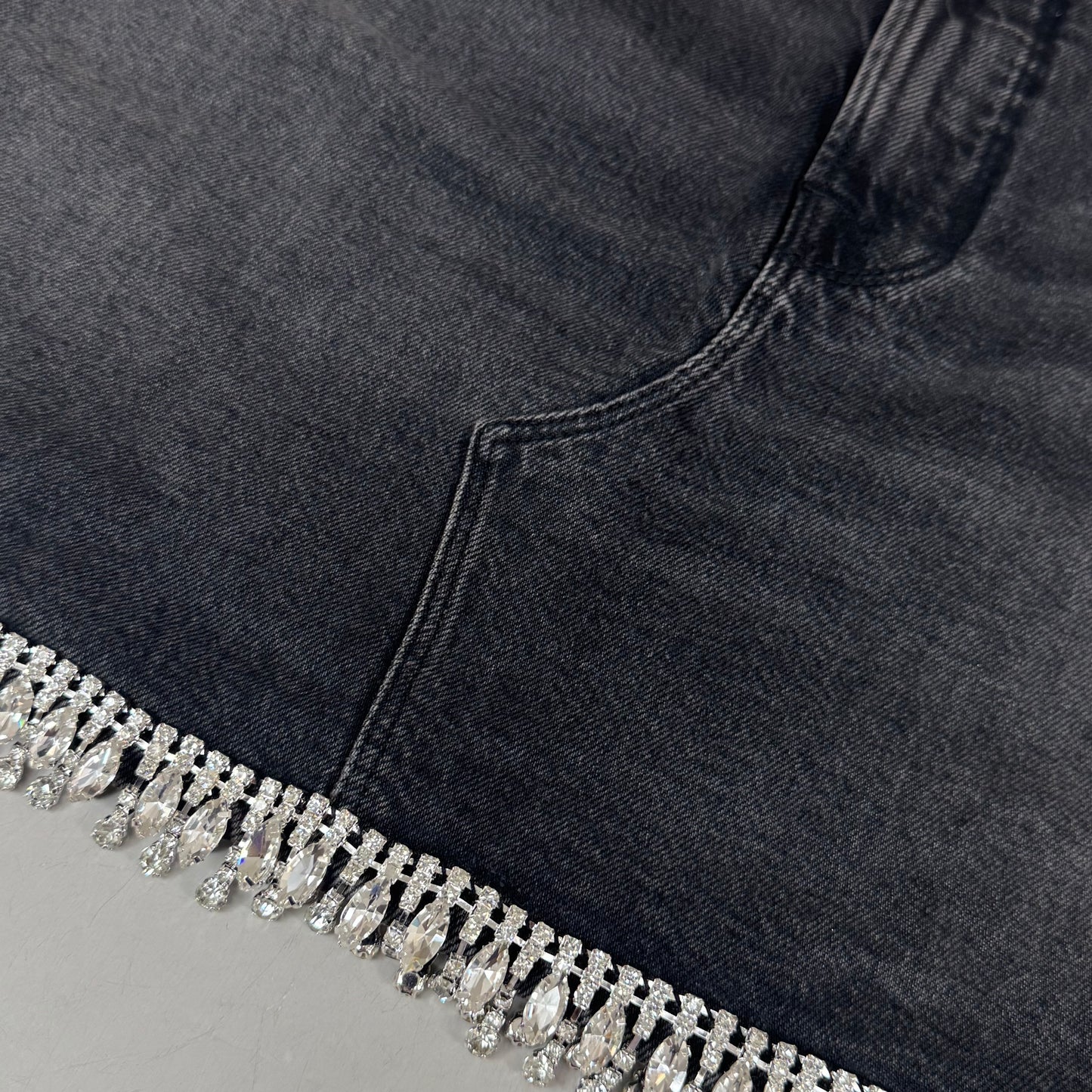 GOOD AMERICAN Denim Crystal Trim Skirt Women's Sz 10 Black376 GFD301