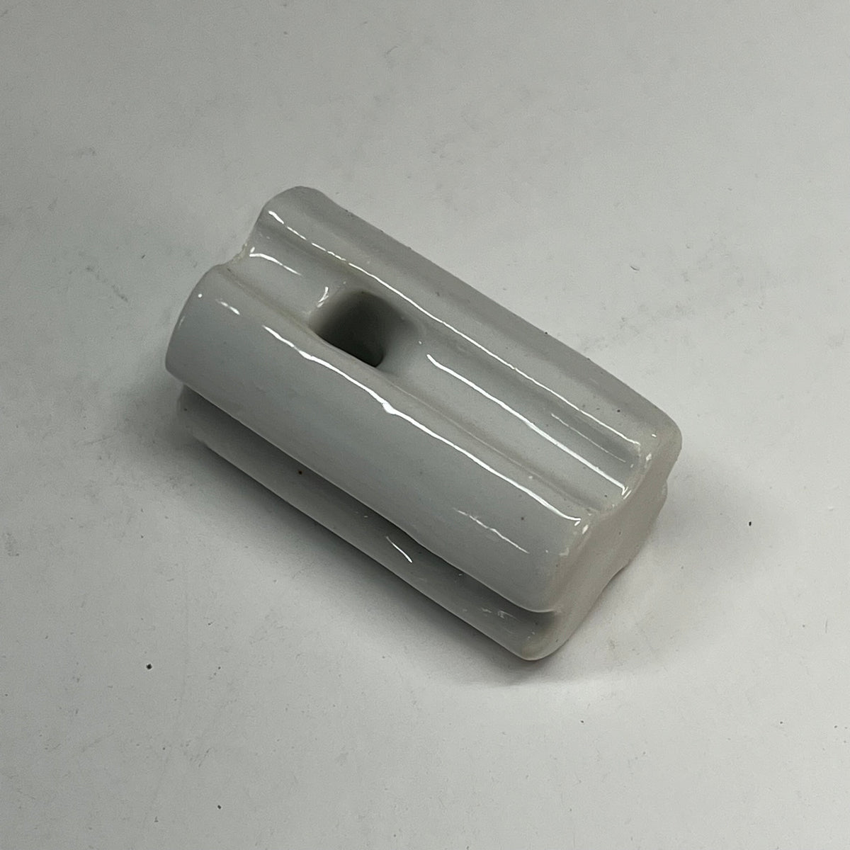 GALLAGHER (10 PACK) Porcelain High Strain Fire Resistant Insulator White G69203