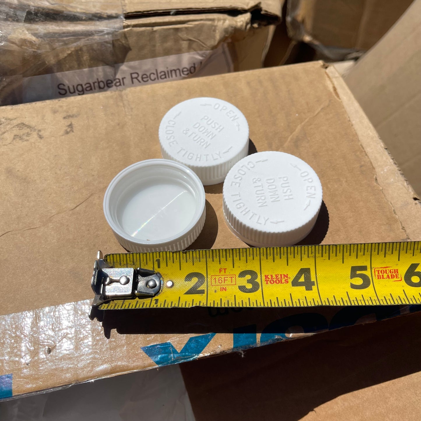 ZA@ Pallet of SUGARBEAR Reclaimed Lids Regular CRC White