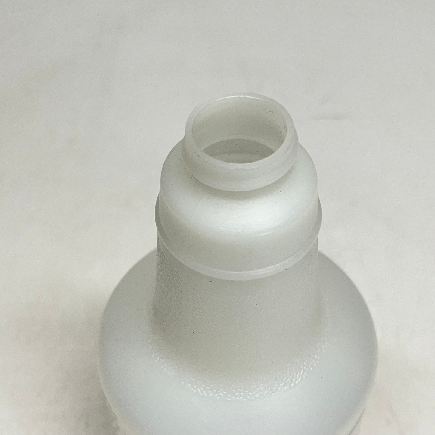 ZA@ WAXIE (96 PACK) Plastic Spray Bottle (NO NOZZEL LIDS, BOTTLES ONLY) 24 Oz Clear| 890045-SS001