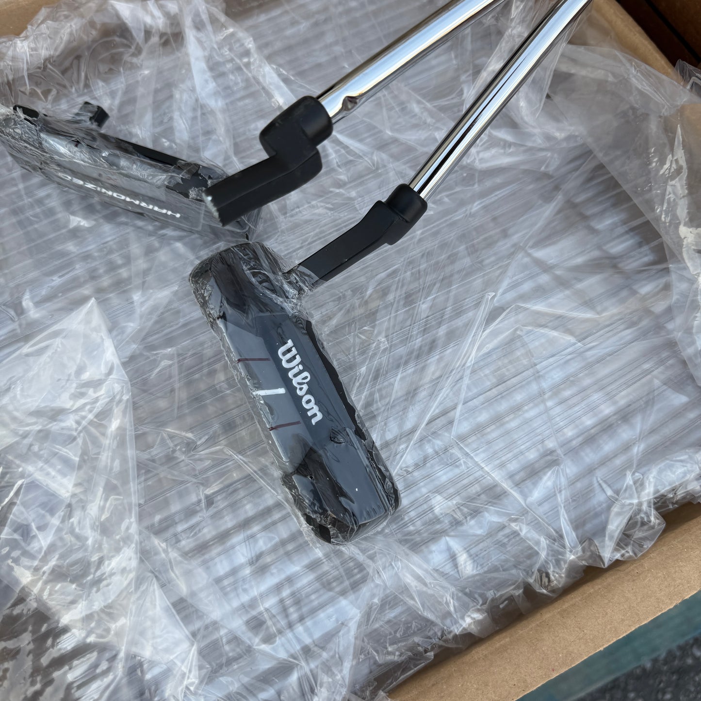 ZA@ Pallet of MIXED Rubber Trim, Plastic Pipes, Coveralls, Broken Putters, & MORE! (AS-IS)