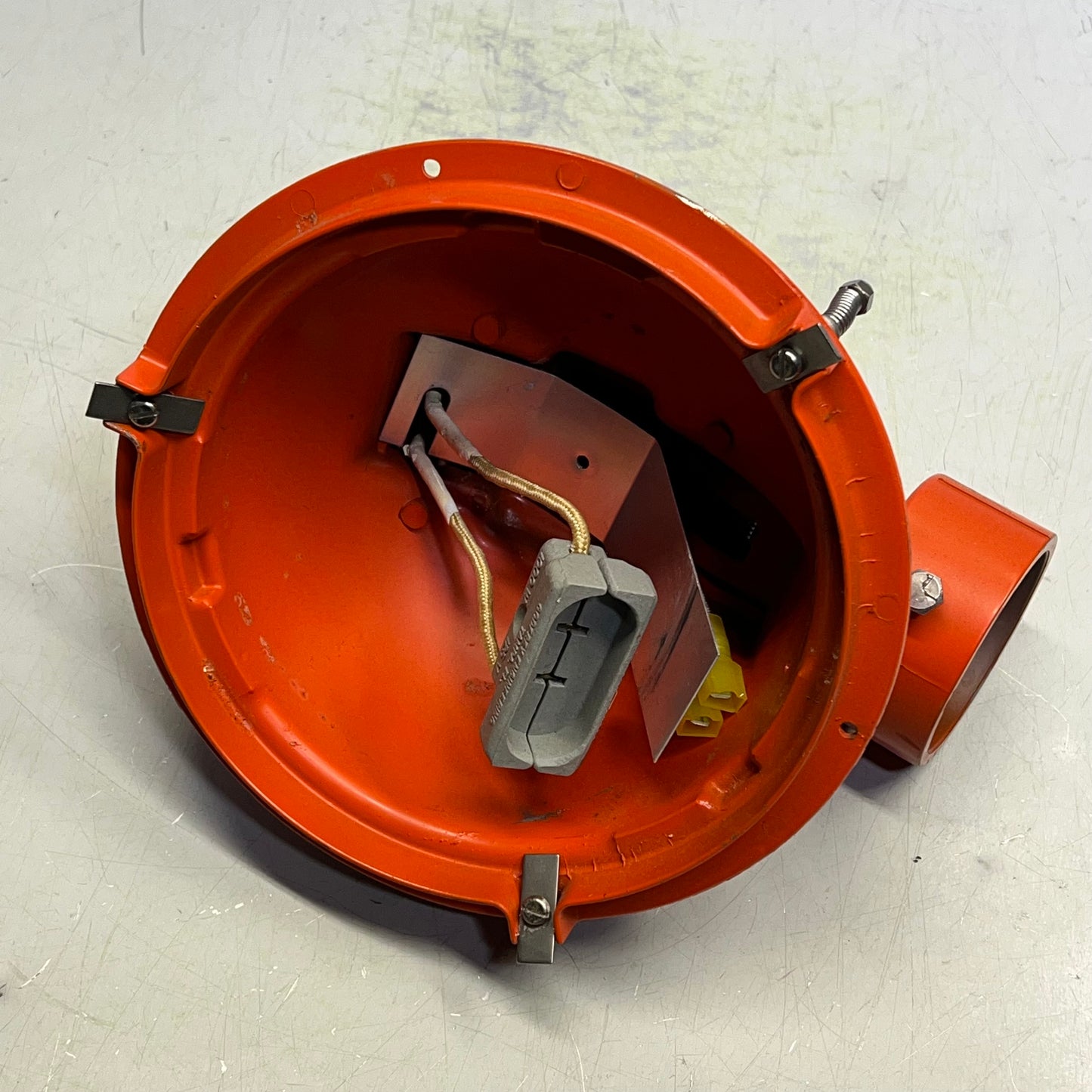 FLIGHT LIGHT Lampholder Kit Made For Department Of Transportation Orange PAR56