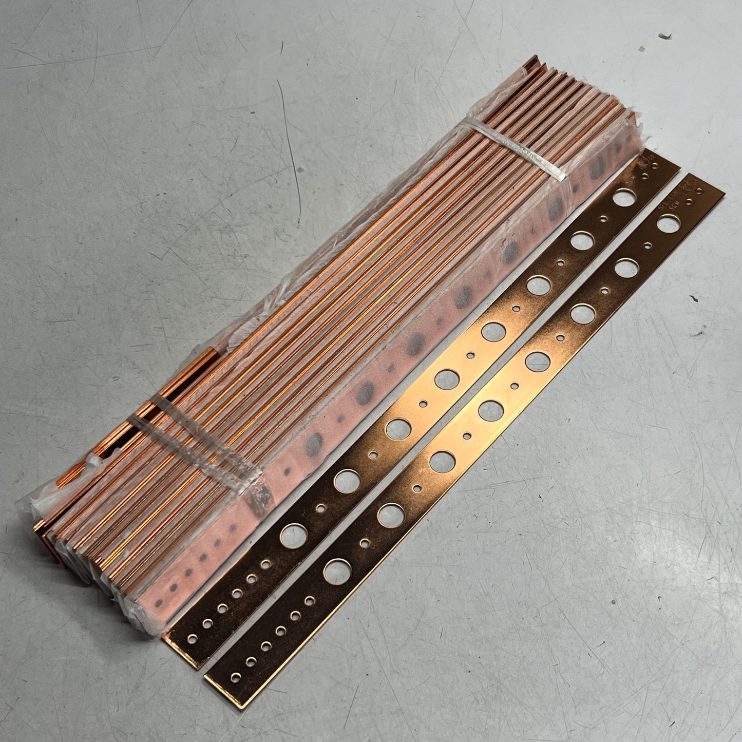 SIOUX CHIEF (50 PACK) 16-ga. Copper Stub Out Bracket Sz 1-1/4" x 20" Cooper 521-118