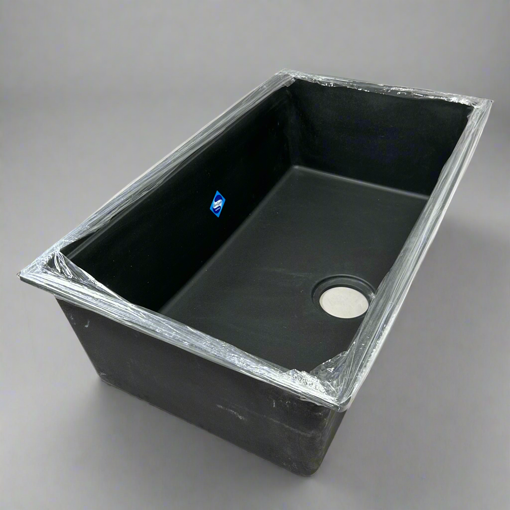 FRANKE UnderMount Single Basin Granite Kitchen Sink 31" Matte Black MAG11029-MBK (New Other- Distressed Packaging)