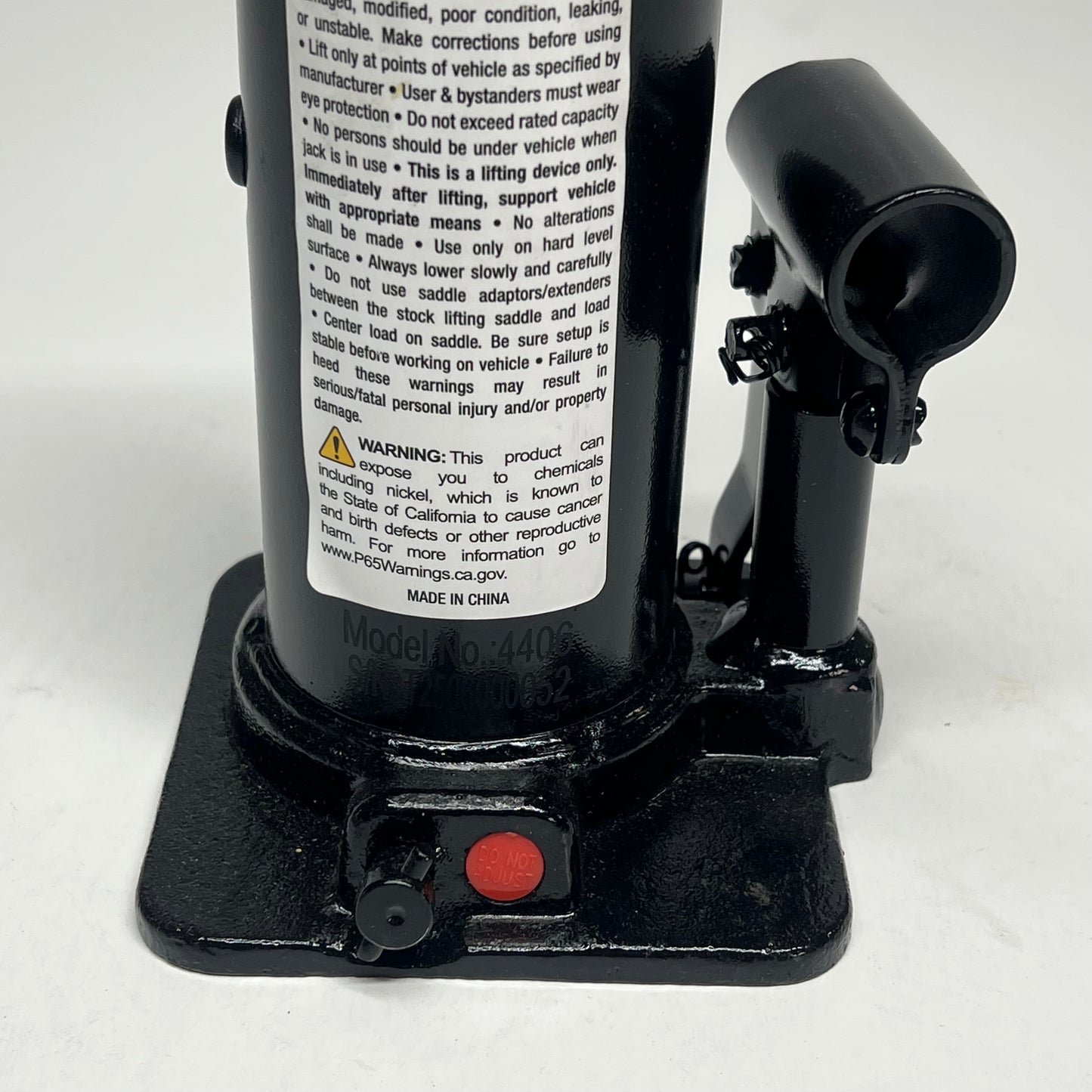 SUNEX TOOLS Bottle Jack Fully Welded Base Built-in Safety Valve 6 Ton 4406