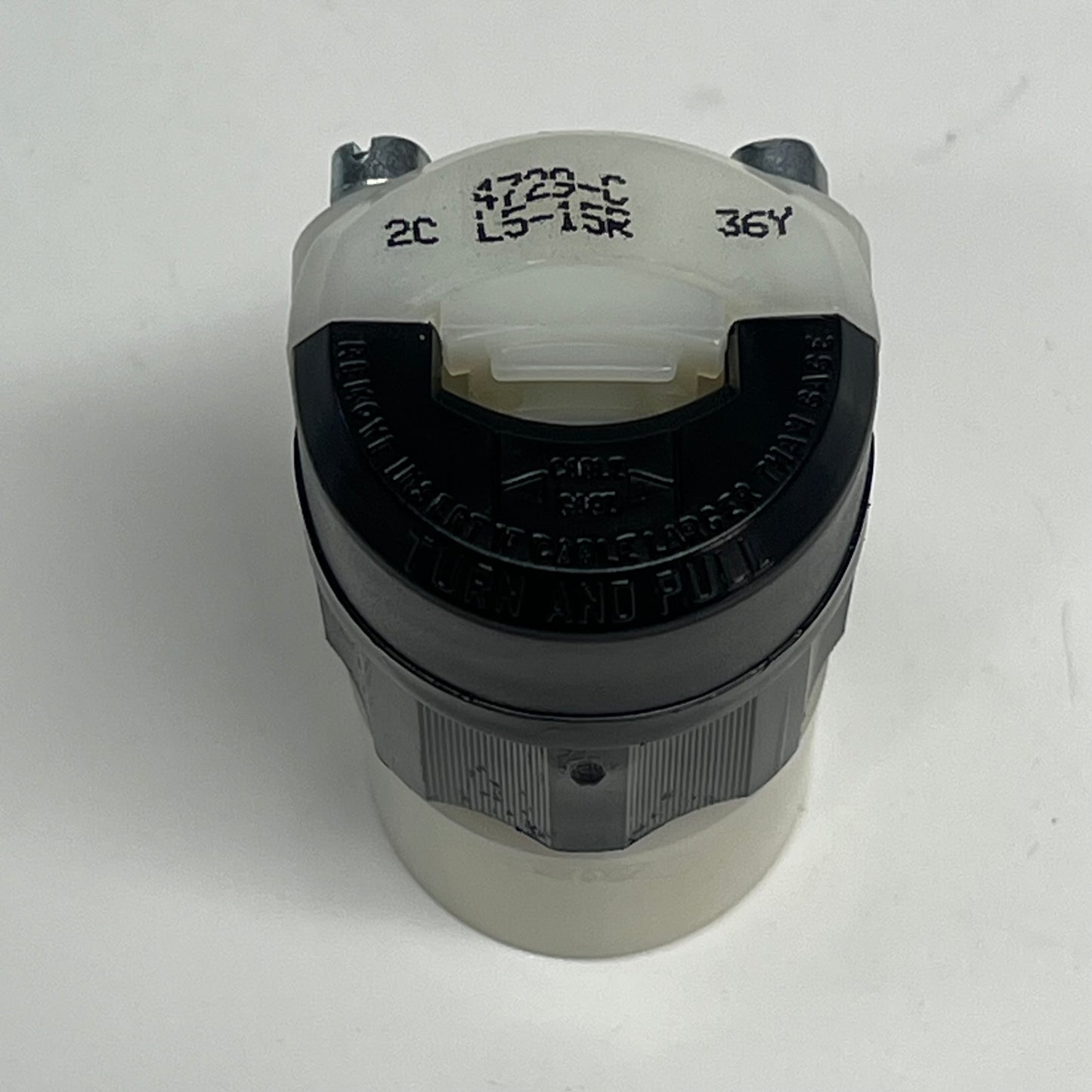 LEVITON Locking Connector Industrial Grade  15 Amp 125 Volt Black 165-4729-C