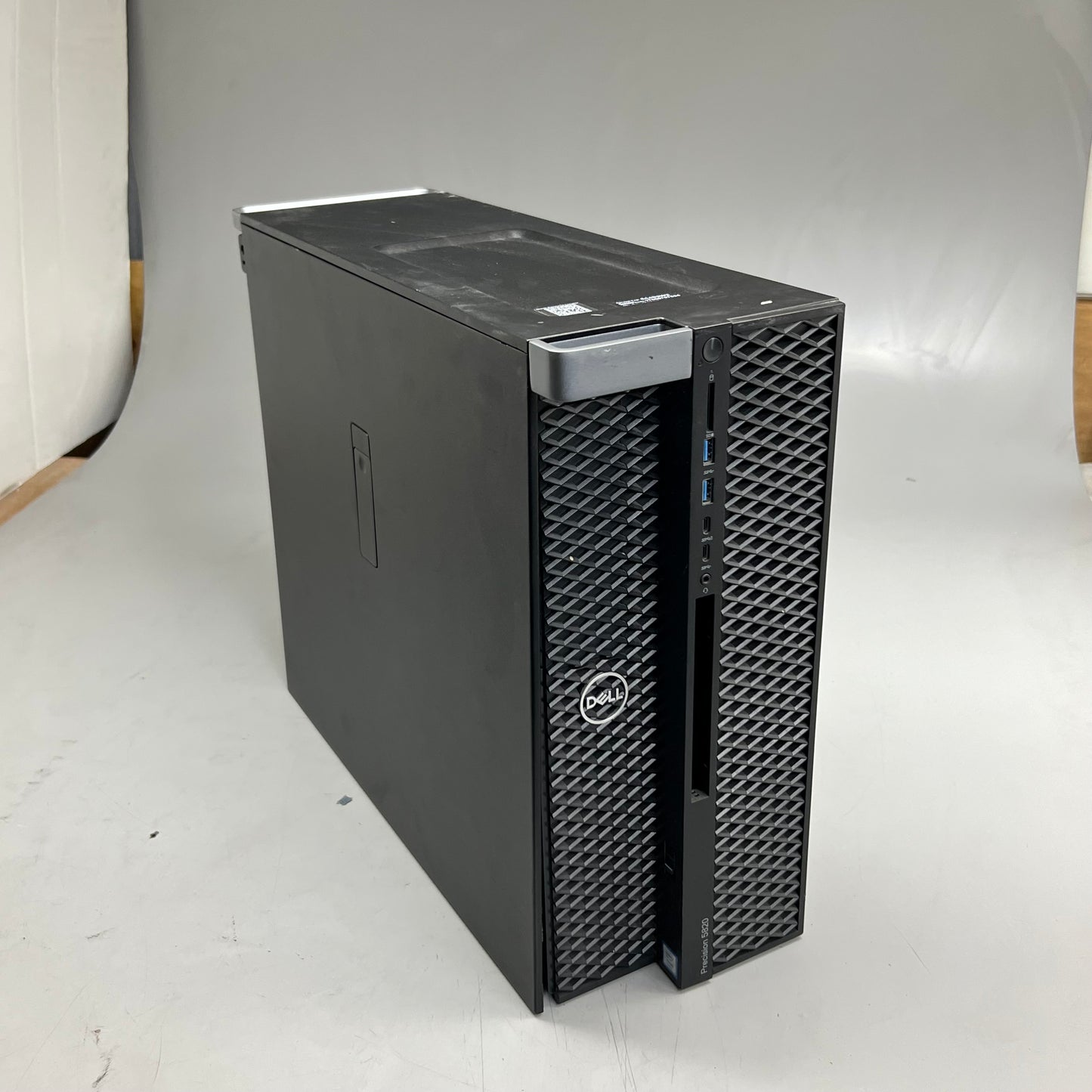 DELL Precision 5820 Tower Workstation Black 84JG3W2 (Used)